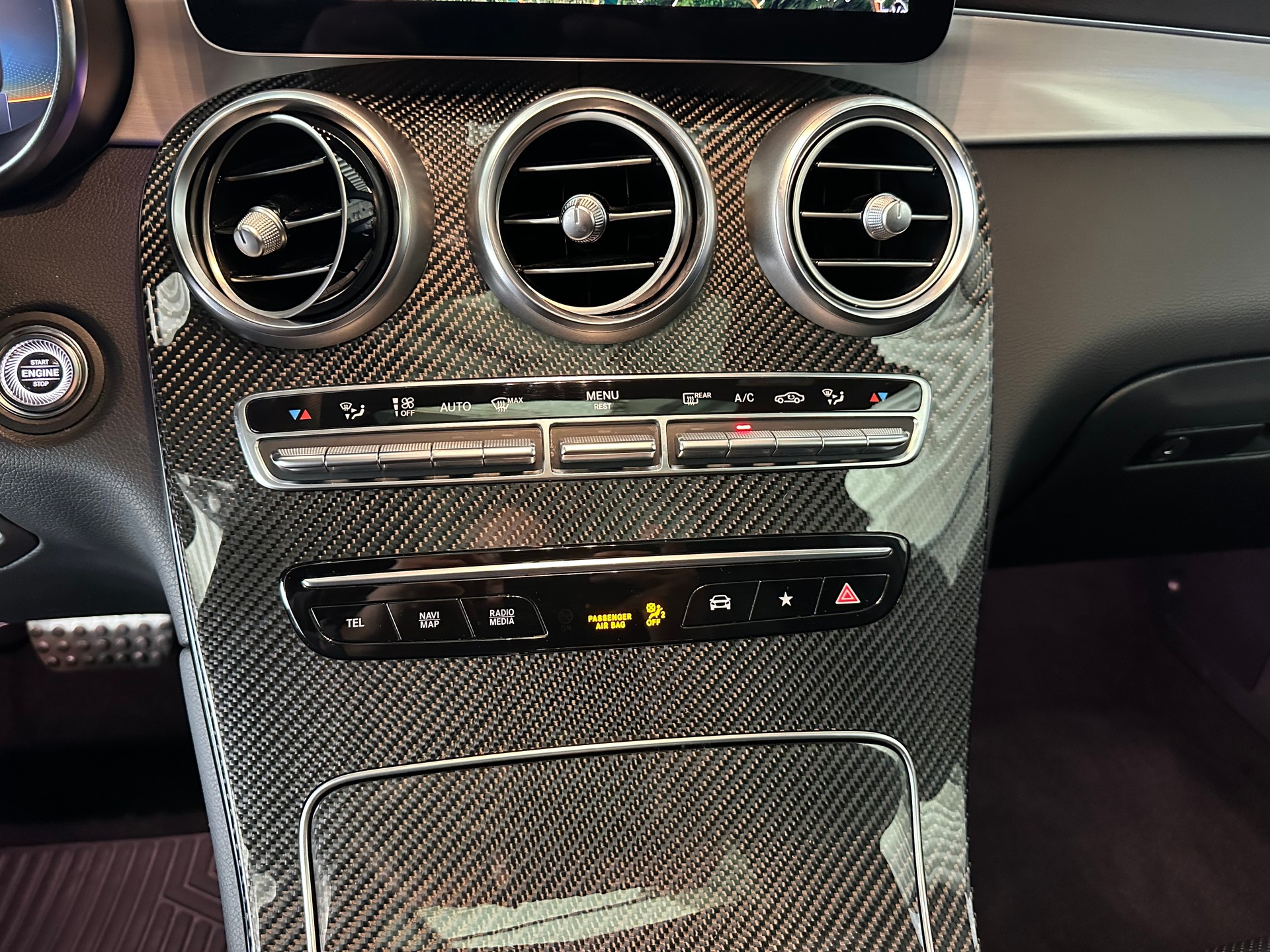 MERCEDES-BENZ GLC 43 AMG 4m-image-17