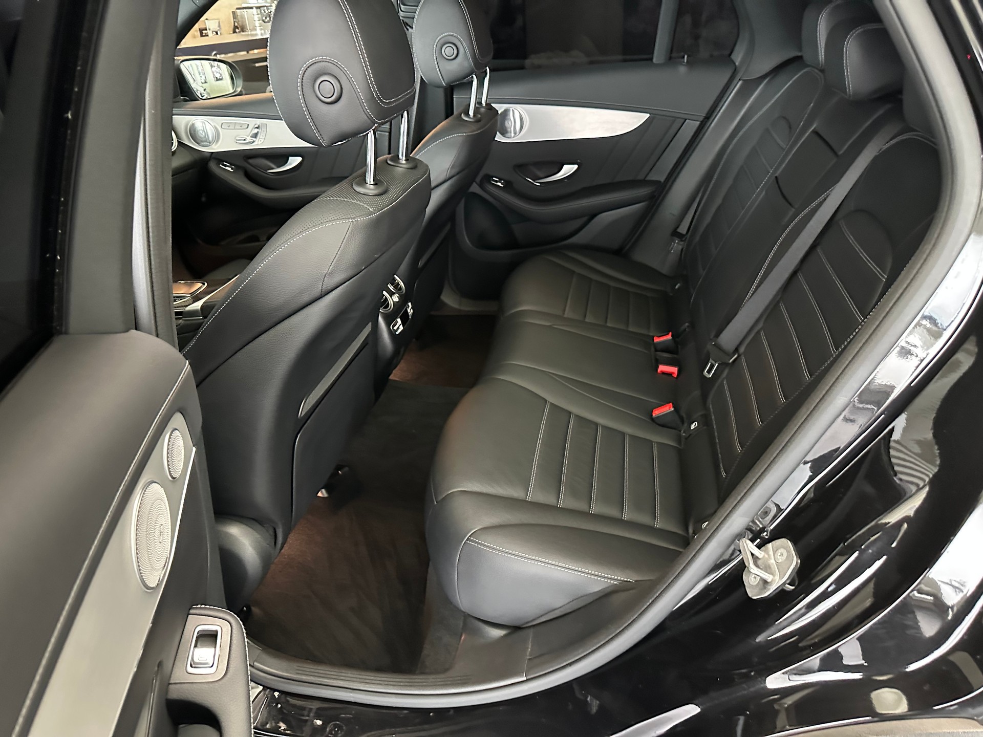 MERCEDES-BENZ GLC 43 AMG 4m-image-8