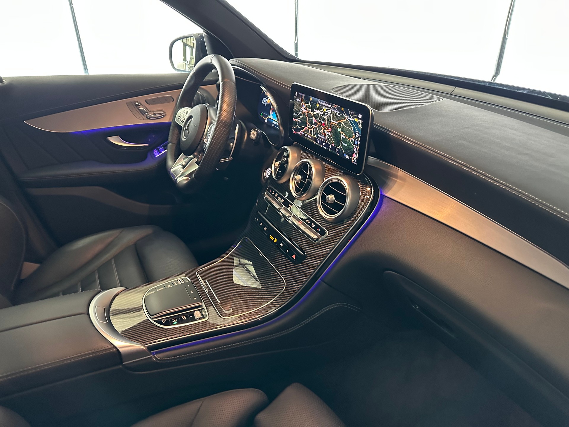 MERCEDES-BENZ GLC 43 AMG 4m-image-28