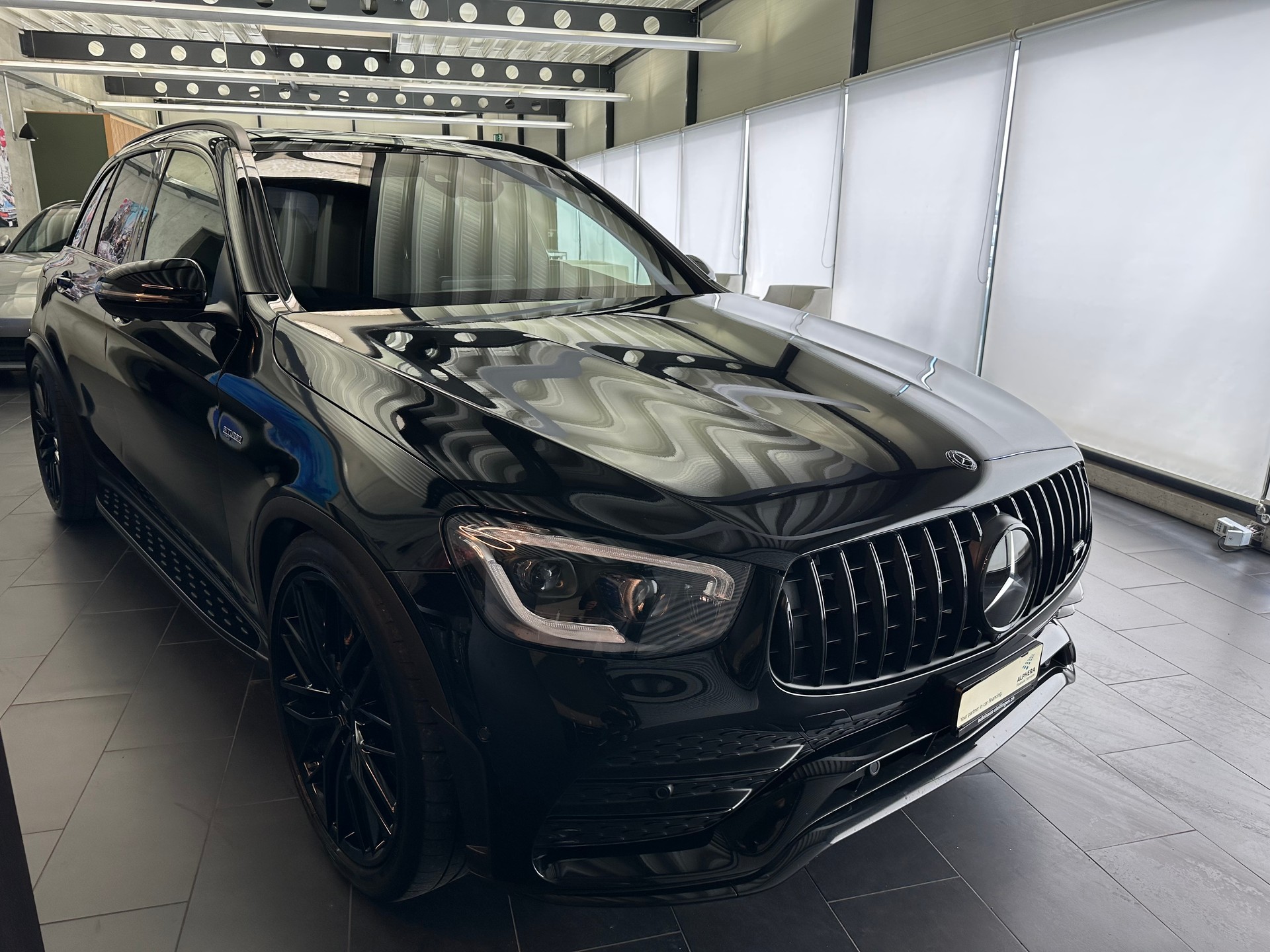 MERCEDES-BENZ GLC 43 AMG 4m-image-1