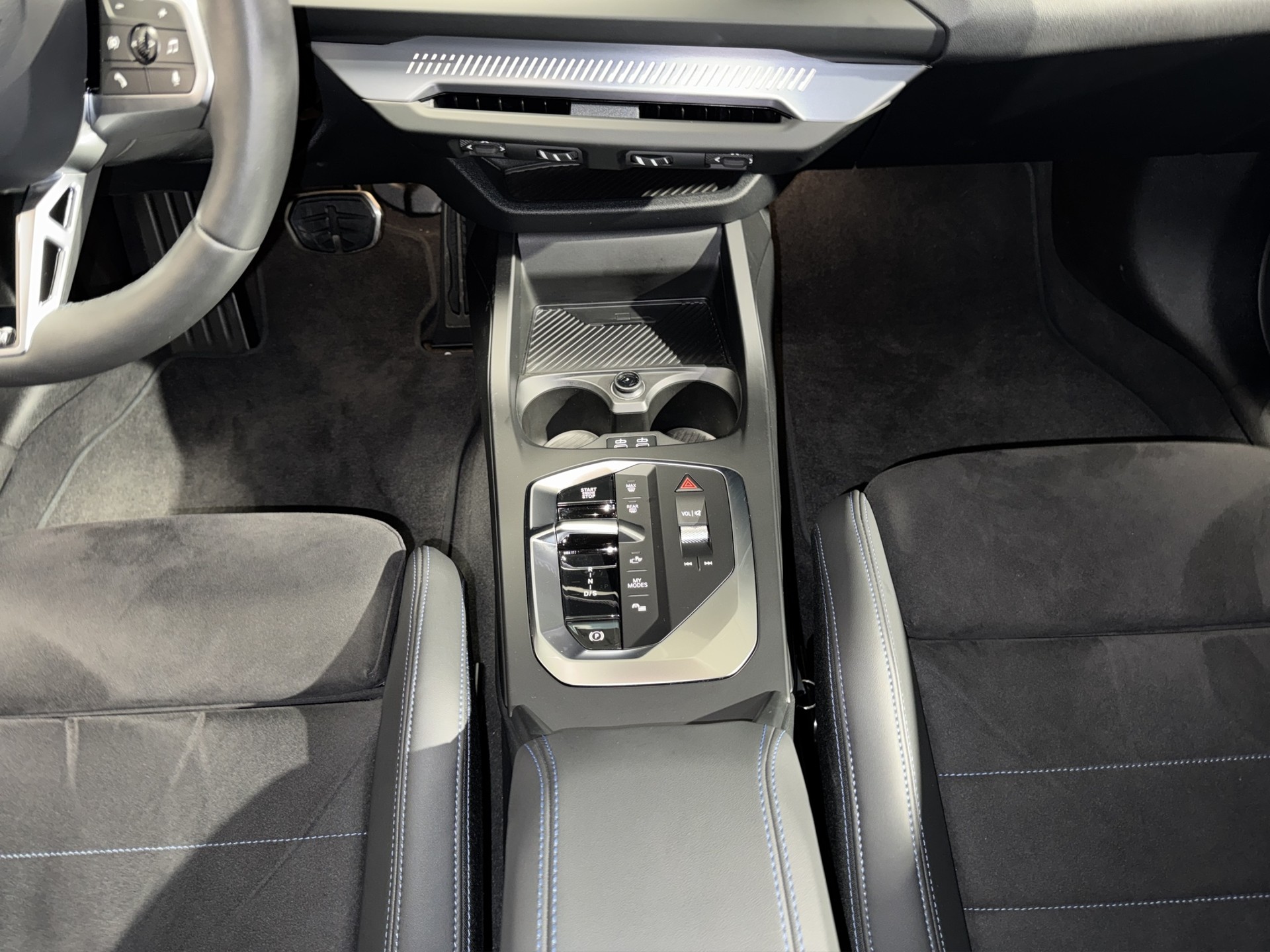BMW 220i Gran Coupé M Sport-image-18