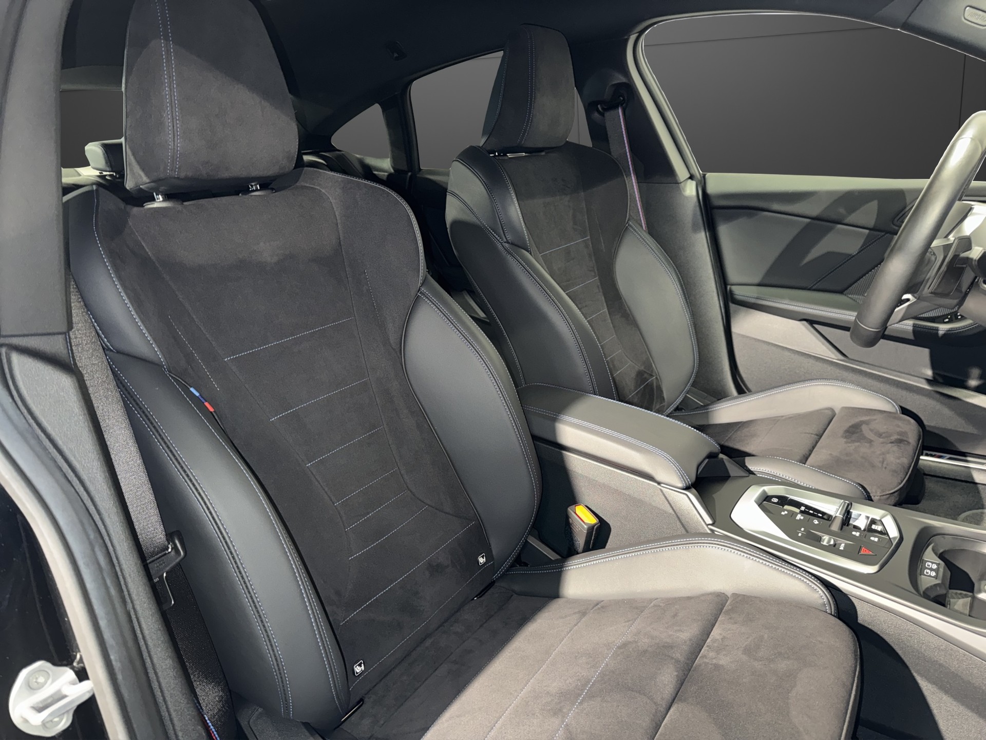 BMW 220i Gran Coupé M Sport-image-17