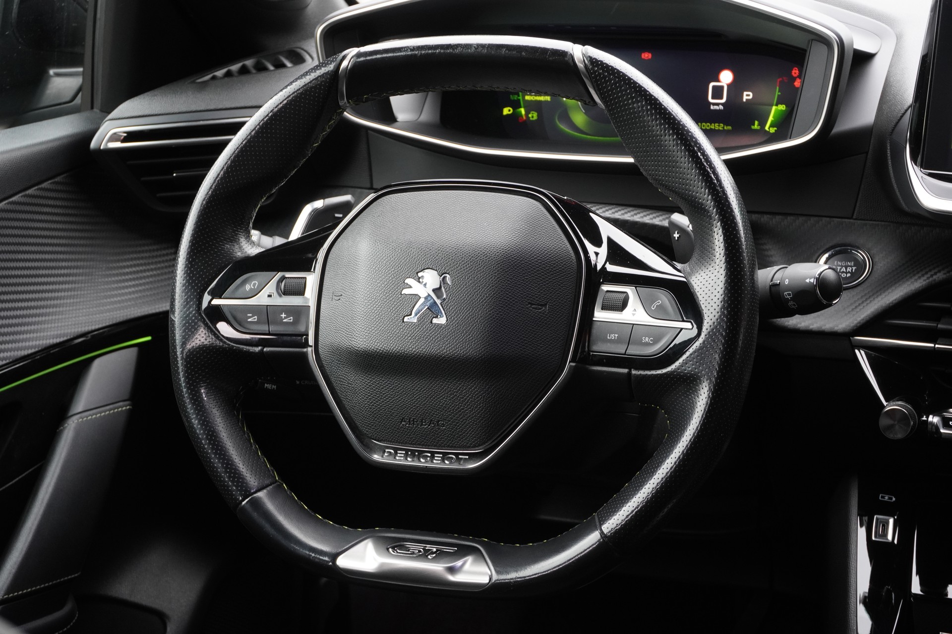 PEUGEOT 208 1.2 PureTech GT Line EAT8-image-8