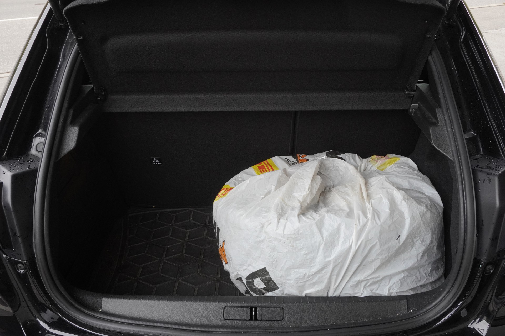 PEUGEOT 208 1.2 PureTech GT Line EAT8-image-13