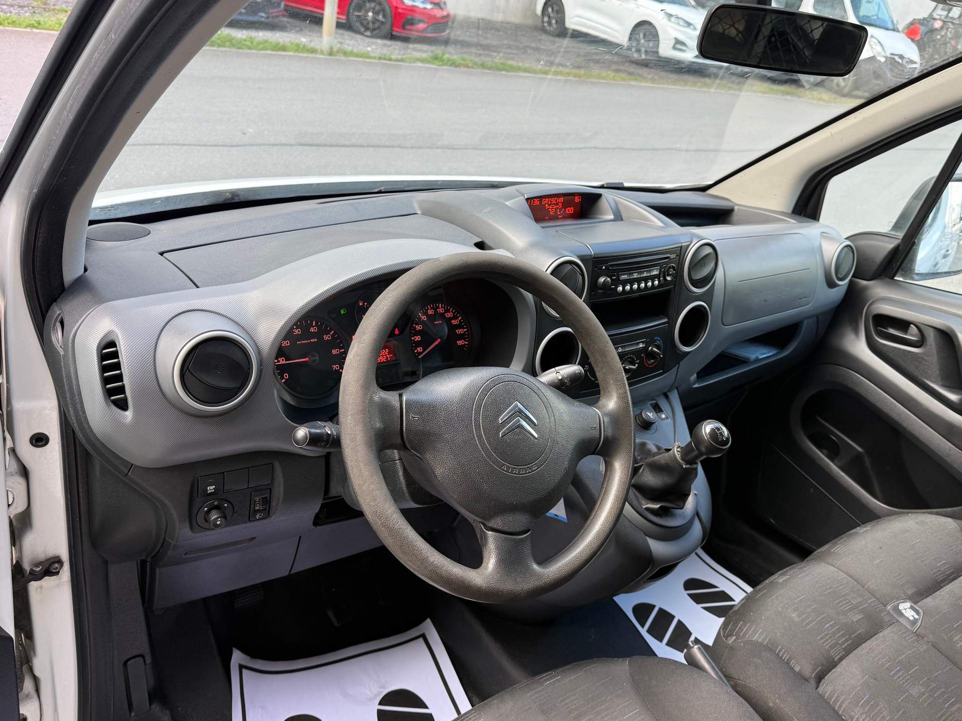 CITROEN BERLINGO-image-4