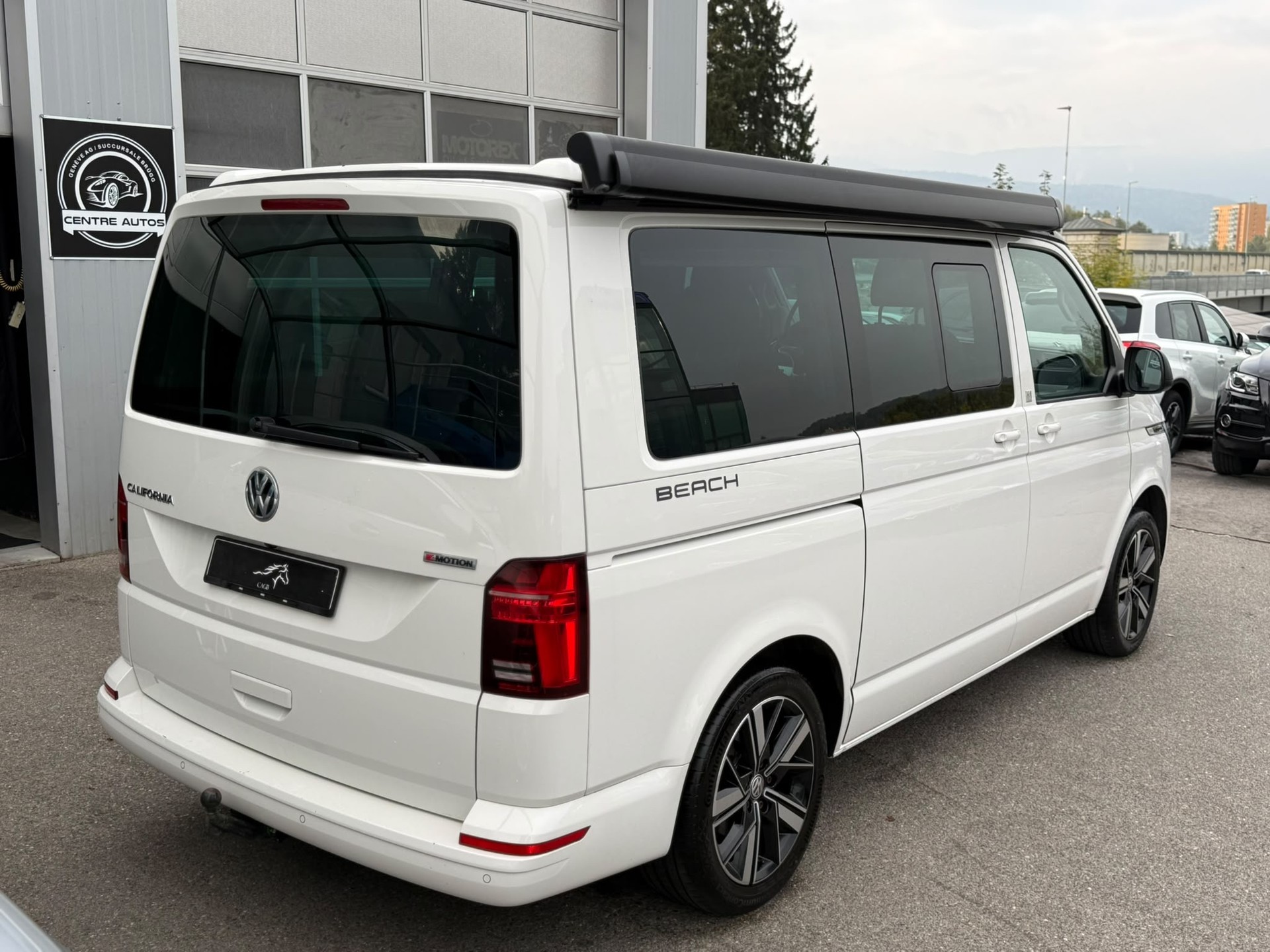VW T6.1 California 2.0 TDI Beach Edition Liberty 4Motion DSG-image-5