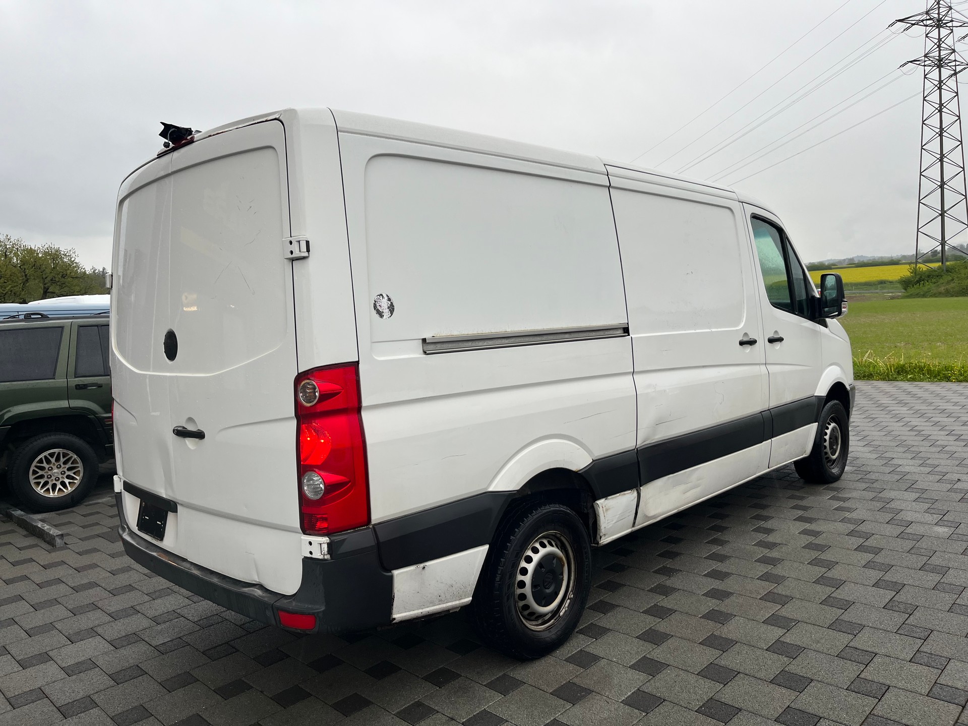 VW Crafter 35 2.0 TDI CR-image-6