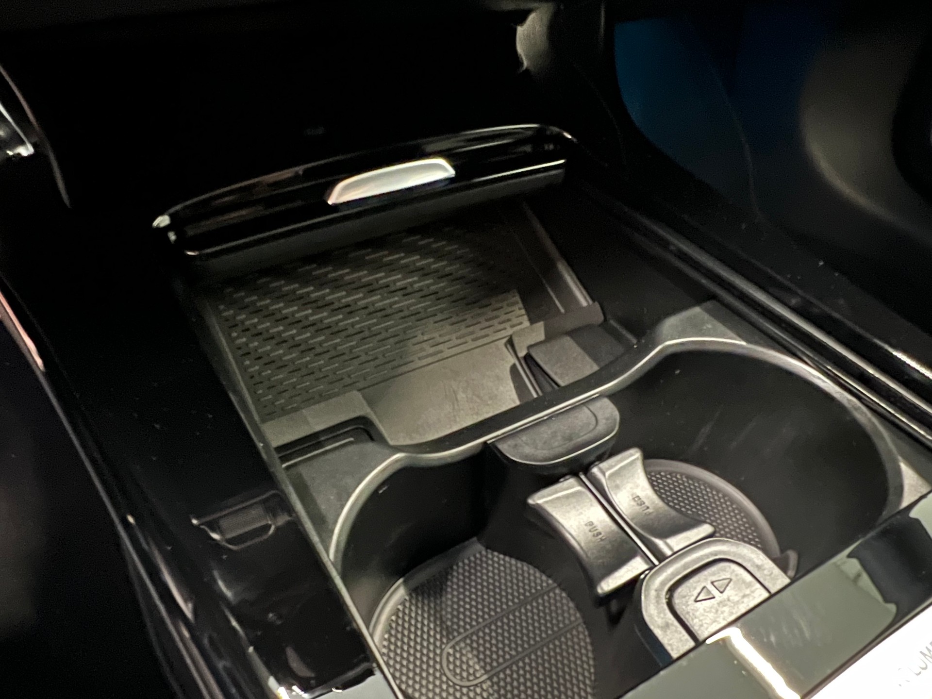 MERCEDES-BENZ CLA 45 S AMG 4Matic+ 8G-DCT-image-23