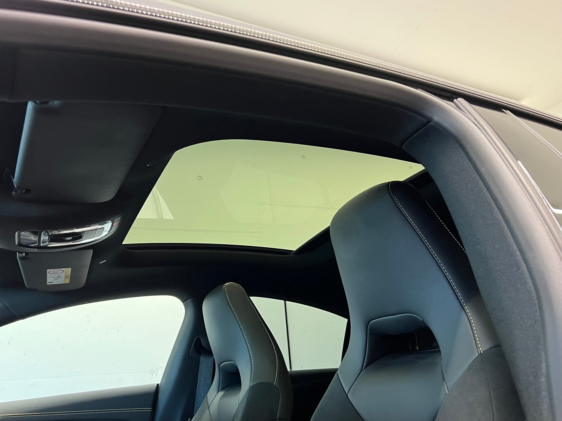 MERCEDES-BENZ CLA 45 S AMG 4Matic+ 8G-DCT-image-13