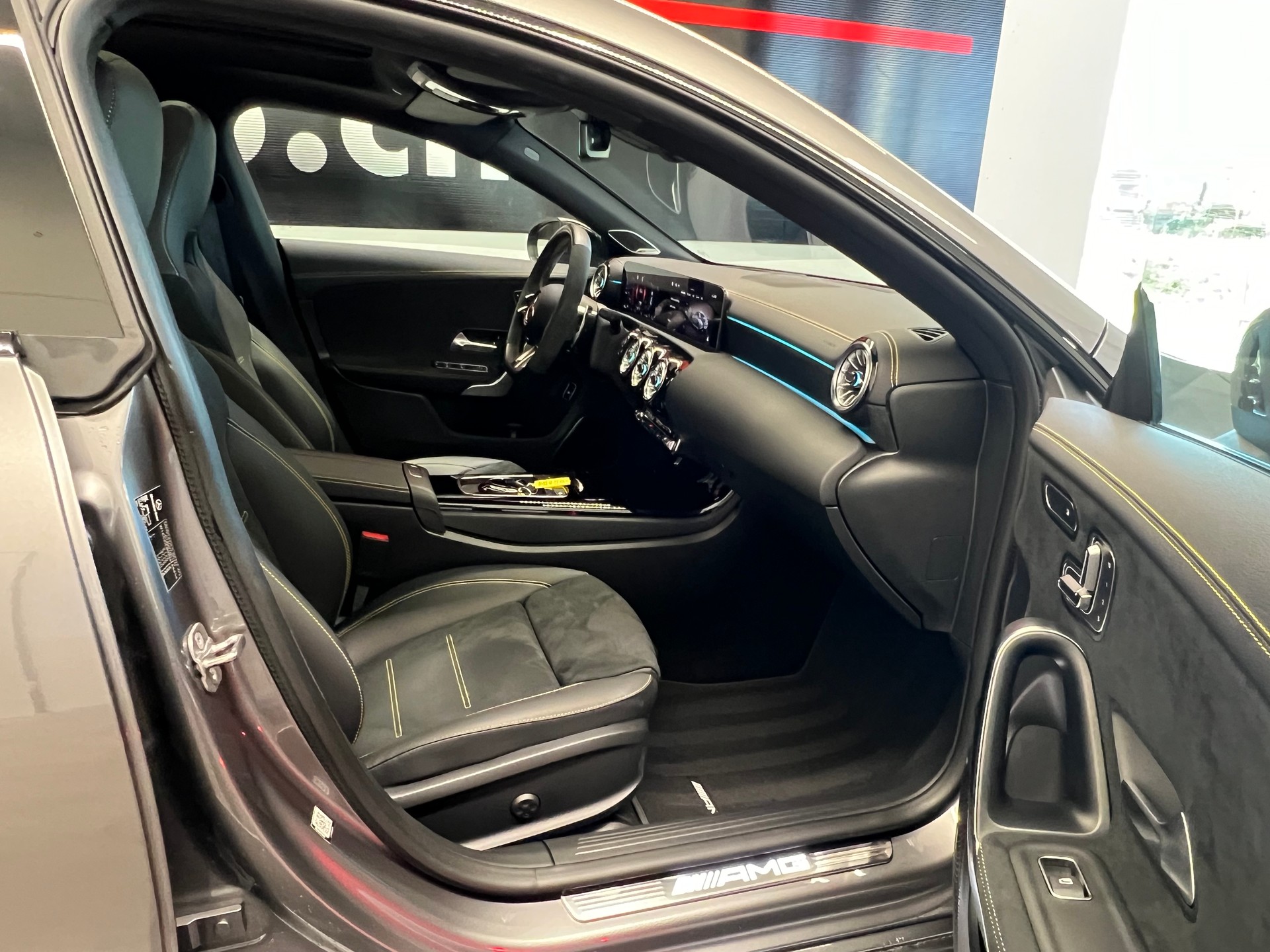MERCEDES-BENZ CLA 45 S AMG 4Matic+ 8G-DCT-image-20