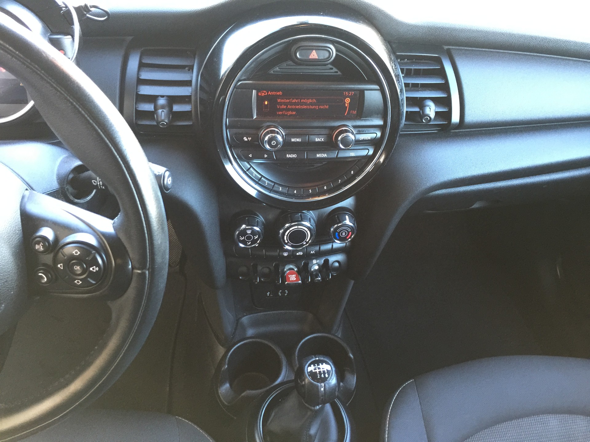 MINI Mini One First-image-12