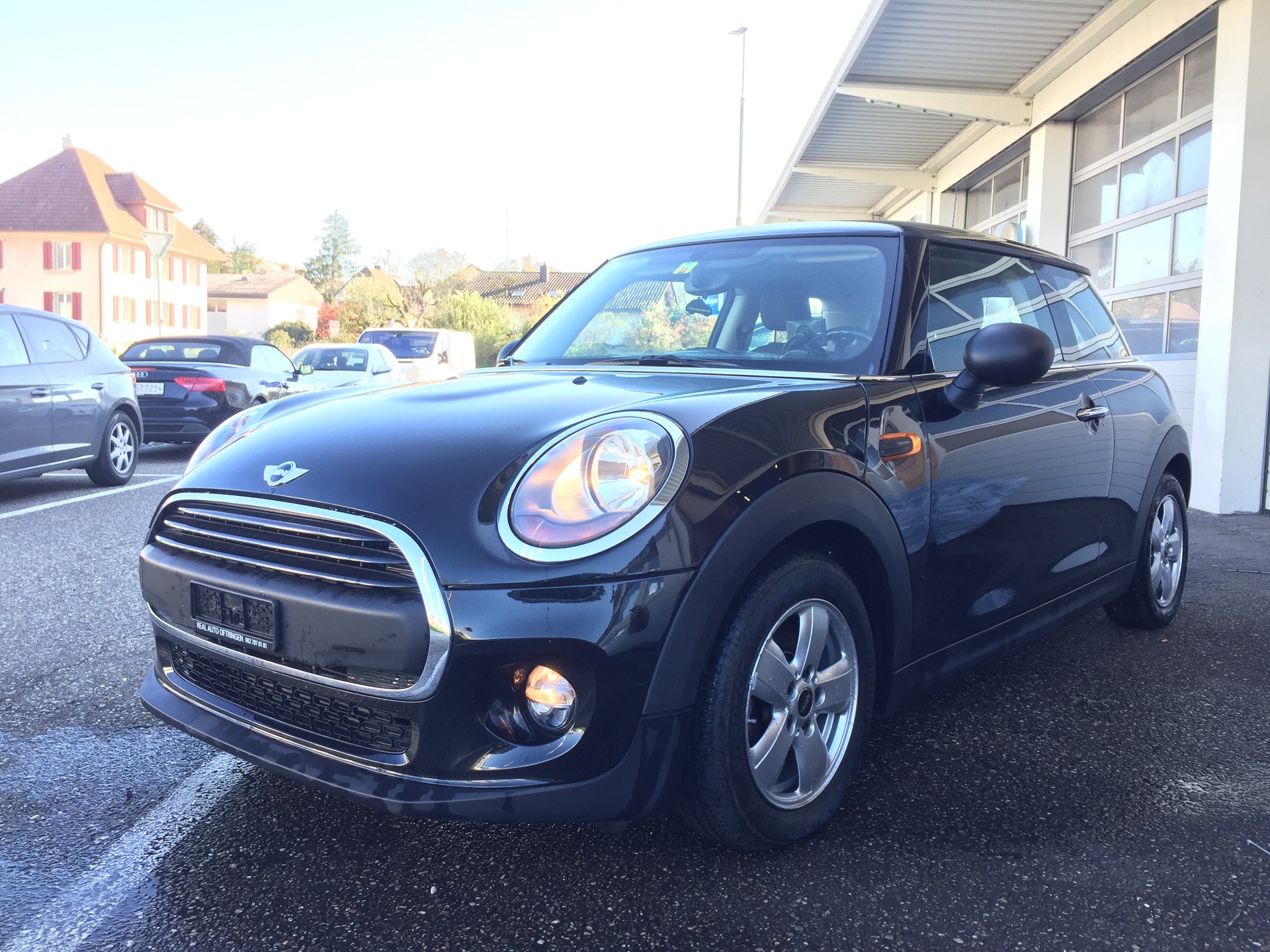 MINI Mini One First-image-1
