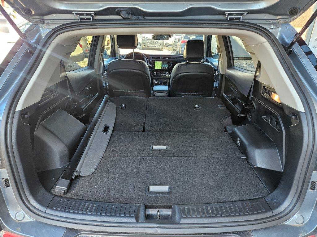 KGM-SsangYong Korando eMotion Titanium-image-14