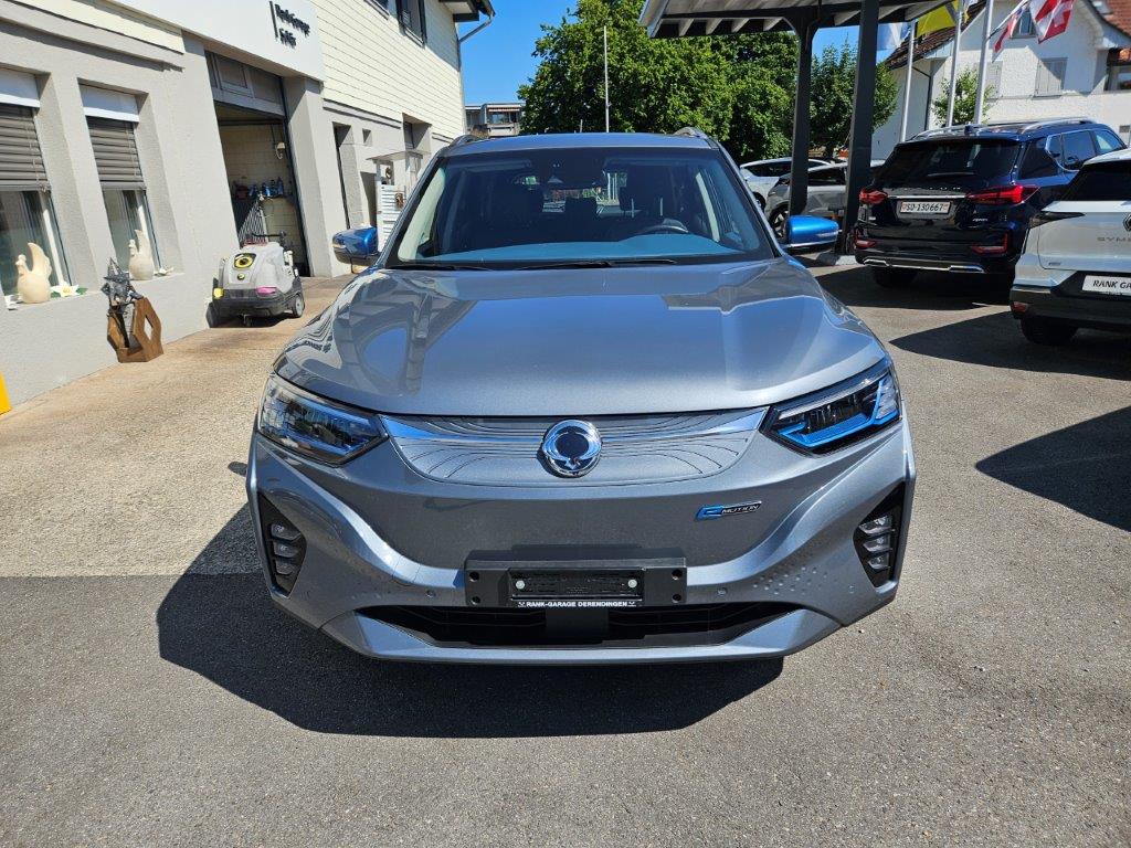 KGM-SsangYong Korando eMotion Titanium-showroom-element-1