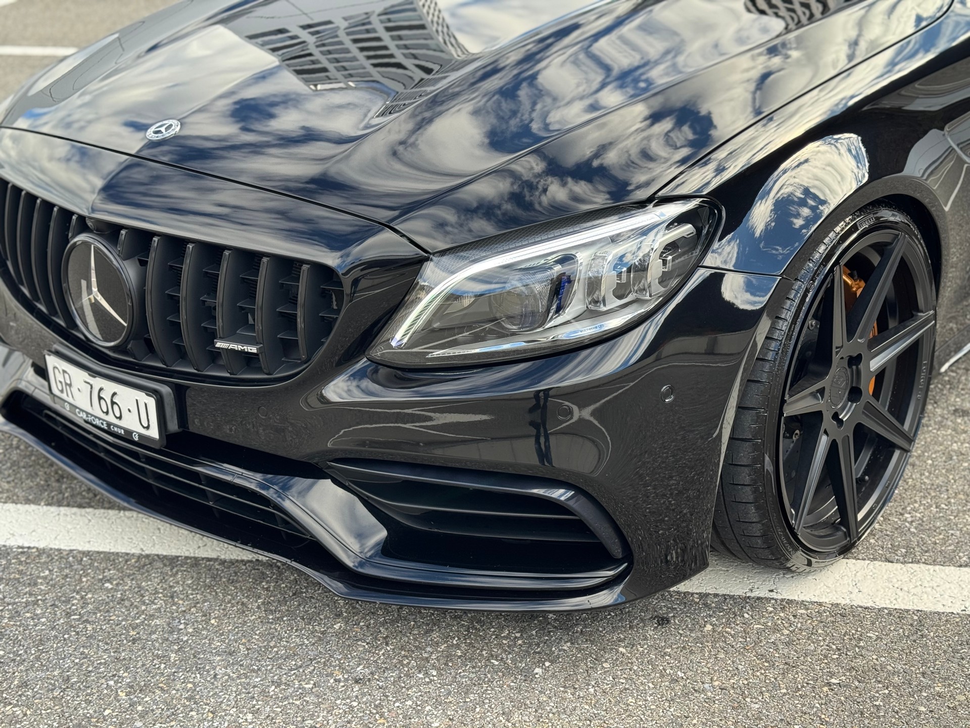 MERCEDES-BENZ C 63 S AMG Yellow Night Edition-image-9