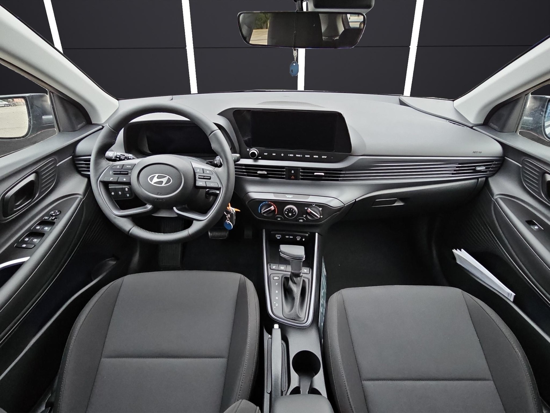 HYUNDAI i20 1.0 T-GDi Amplia-image-11