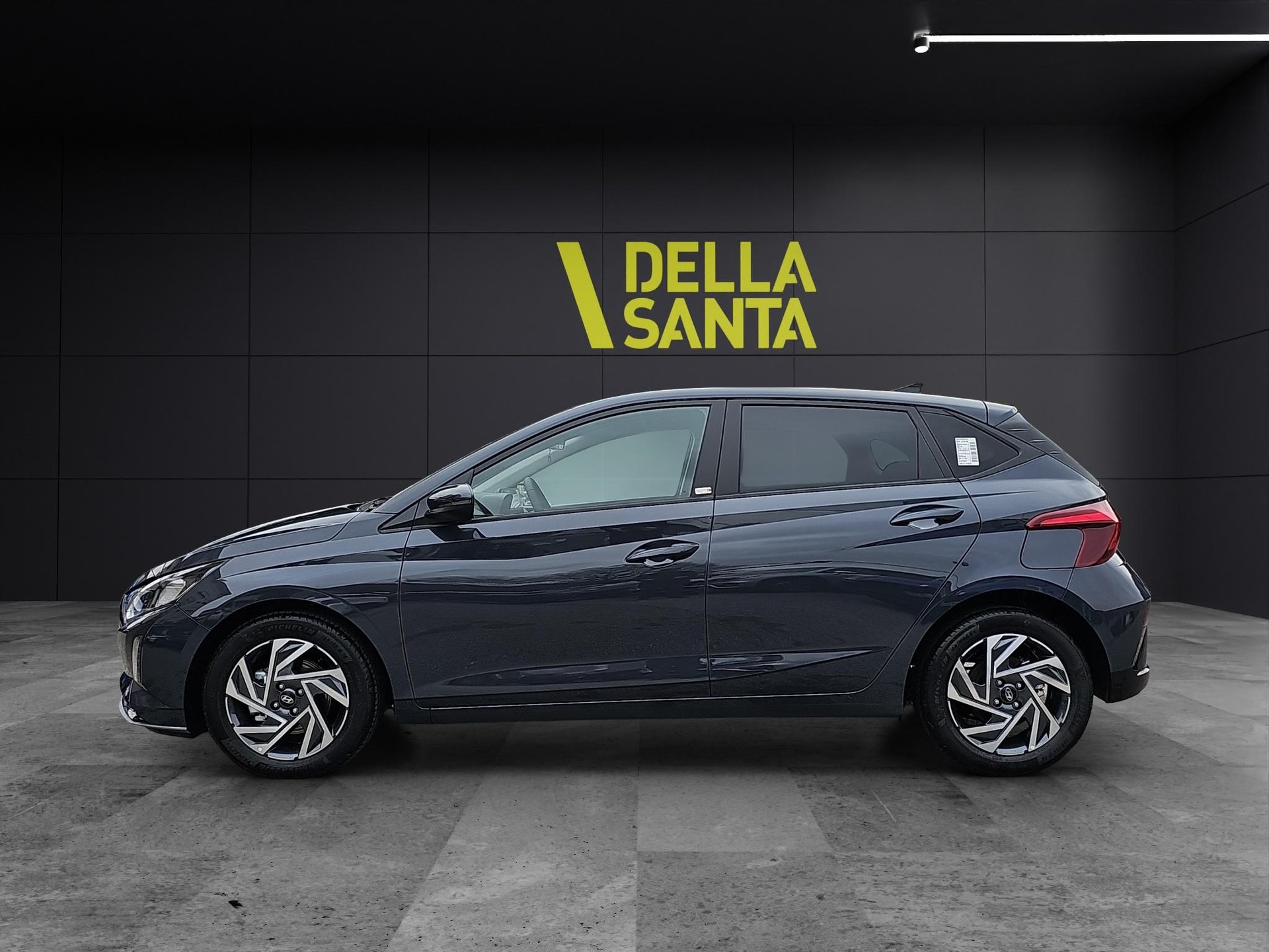 HYUNDAI i20 1.0 T-GDi Amplia-image-1