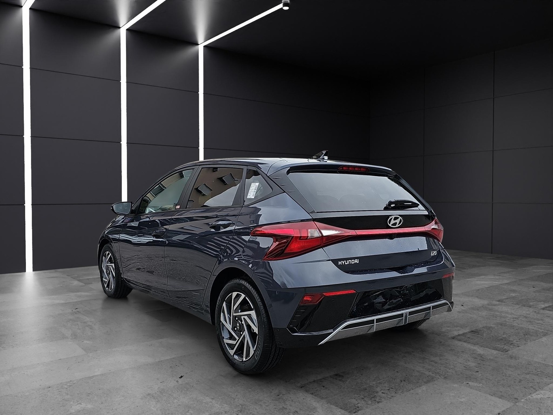 HYUNDAI i20 1.0 T-GDi Amplia-image-2