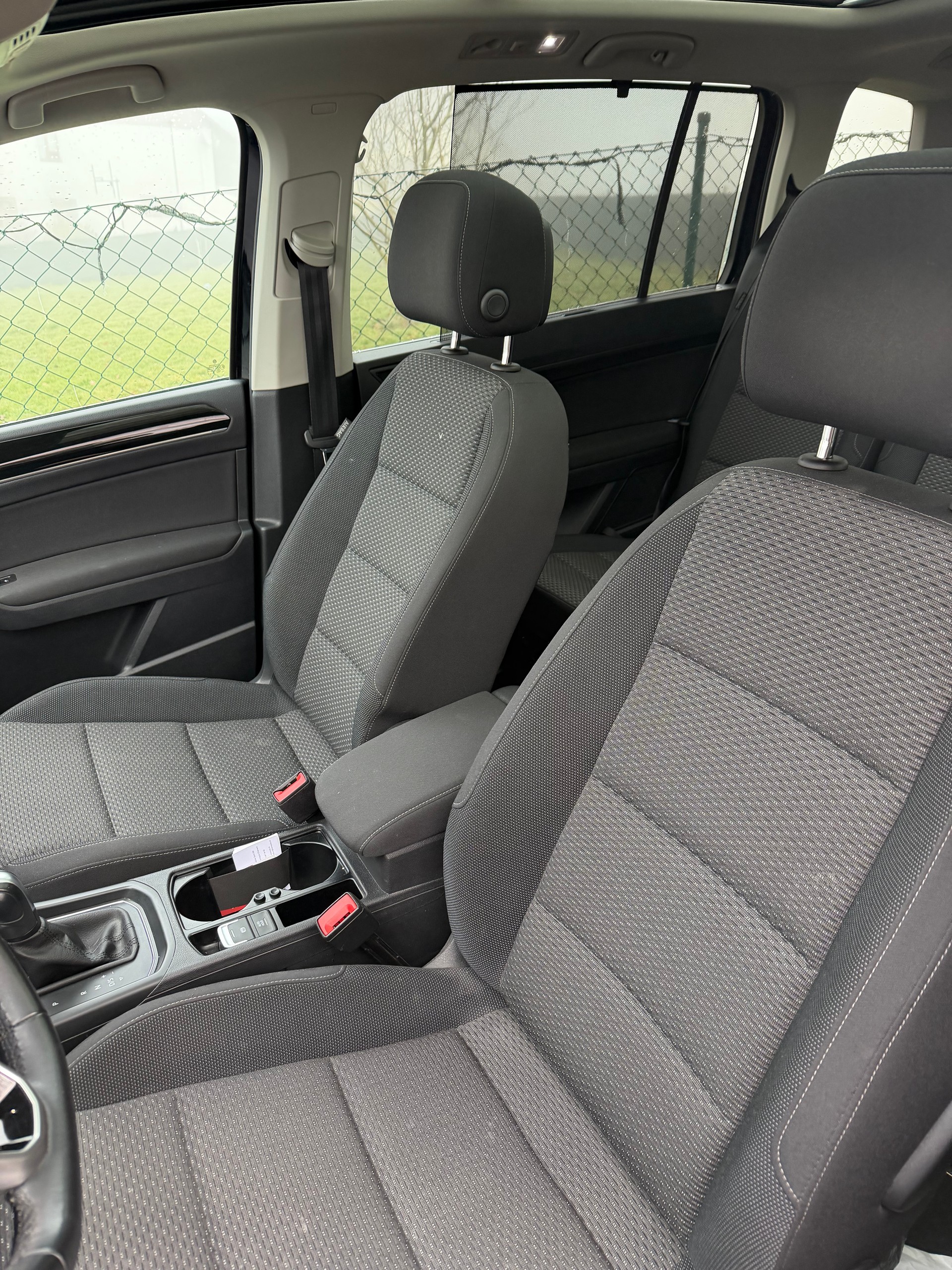 VW Touran 1.5 TSI EVO Comfortline DSG 7 places-image-11