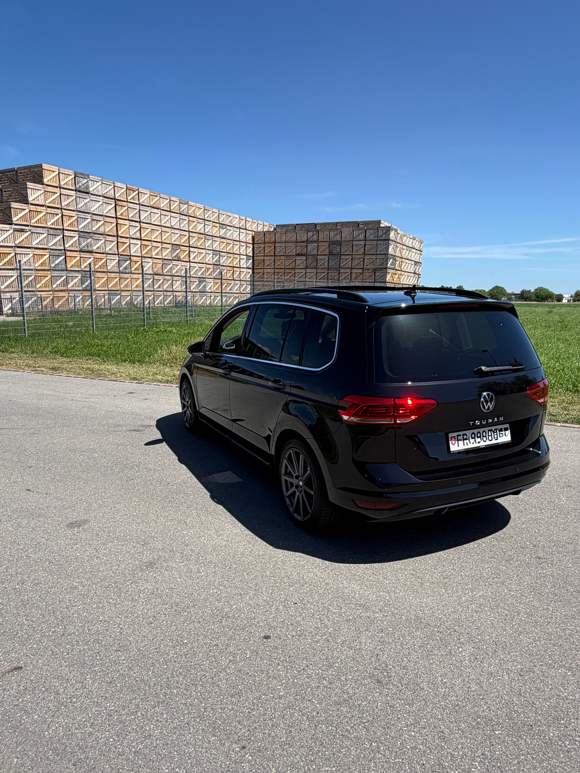 VW Touran 1.5 TSI EVO Comfortline DSG 7 places-image-4