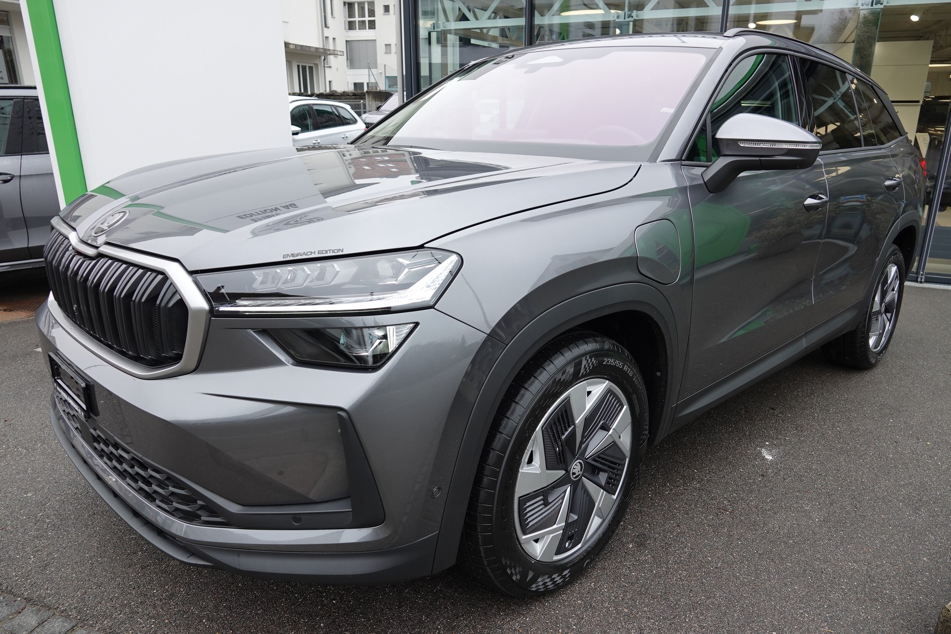 SKODA Kodiaq 1.5 TSI PHEV Dyn-showroom-element-2