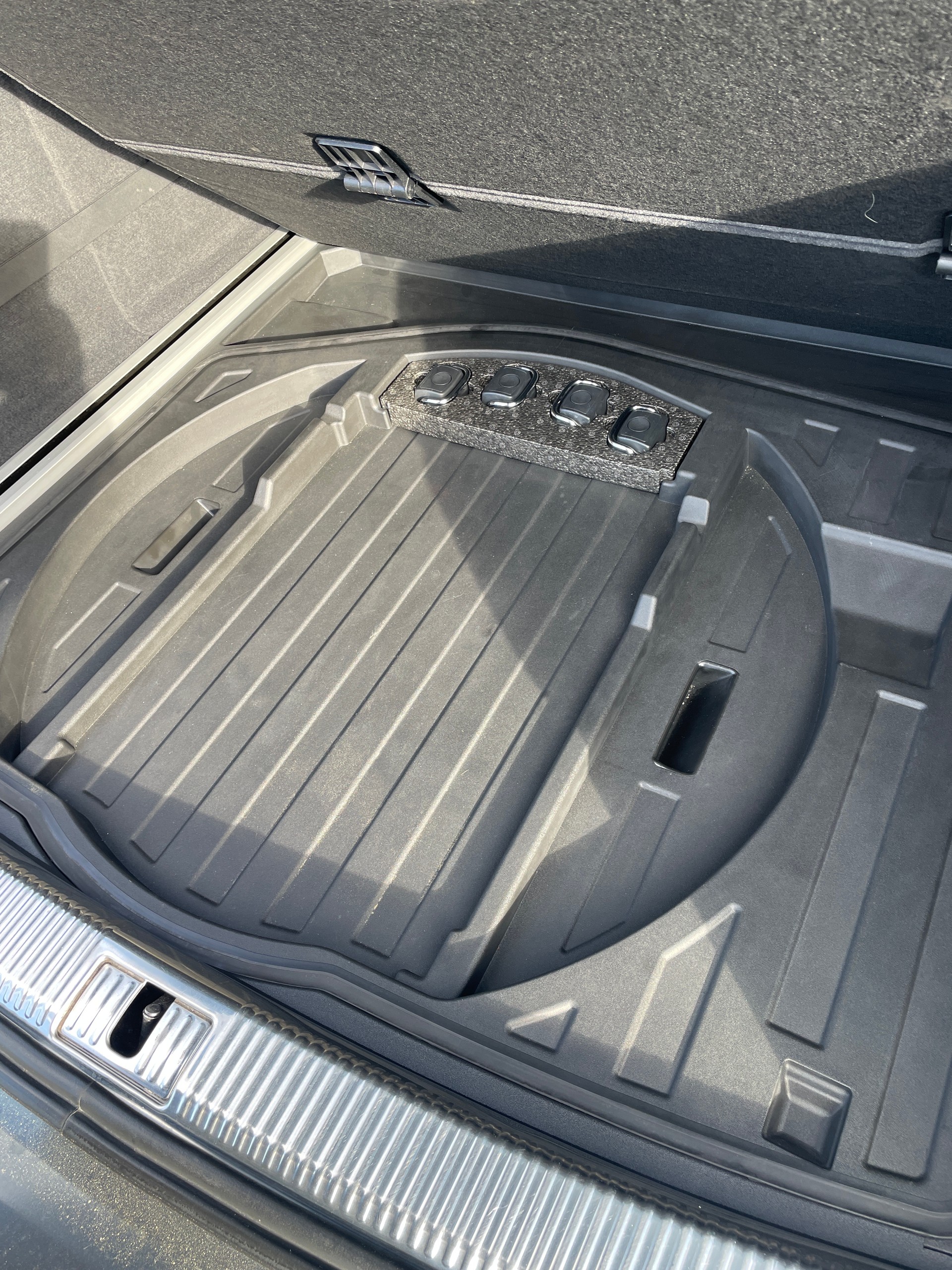 AUDI RS6 Avant 4.0 TFSI V8 DAYTONAGREY MATT-image-22