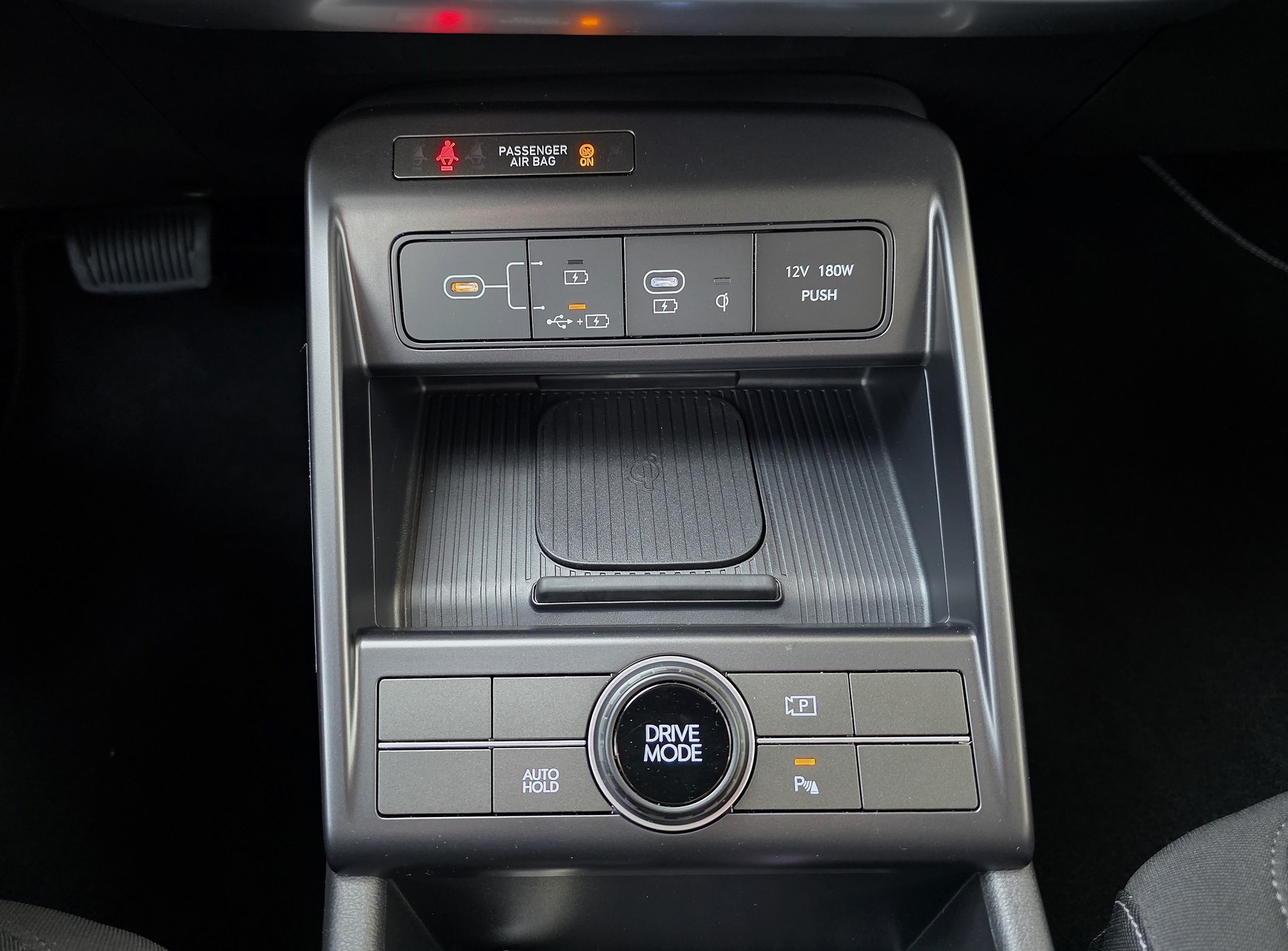 HYUNDAI Kona 1.6 GDi HEV Origo DCT-image-17