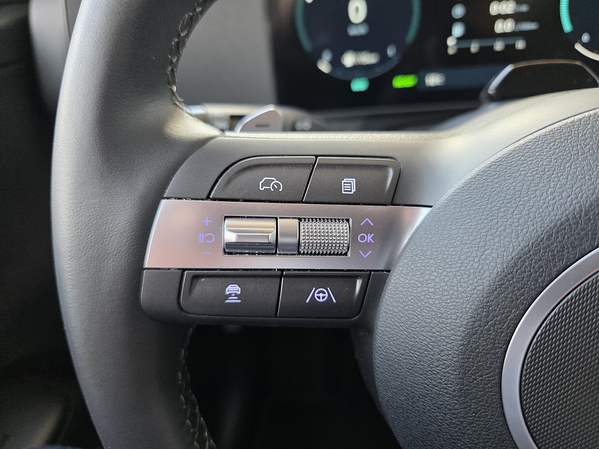 HYUNDAI Kona 1.6 GDi HEV Origo DCT-image-14