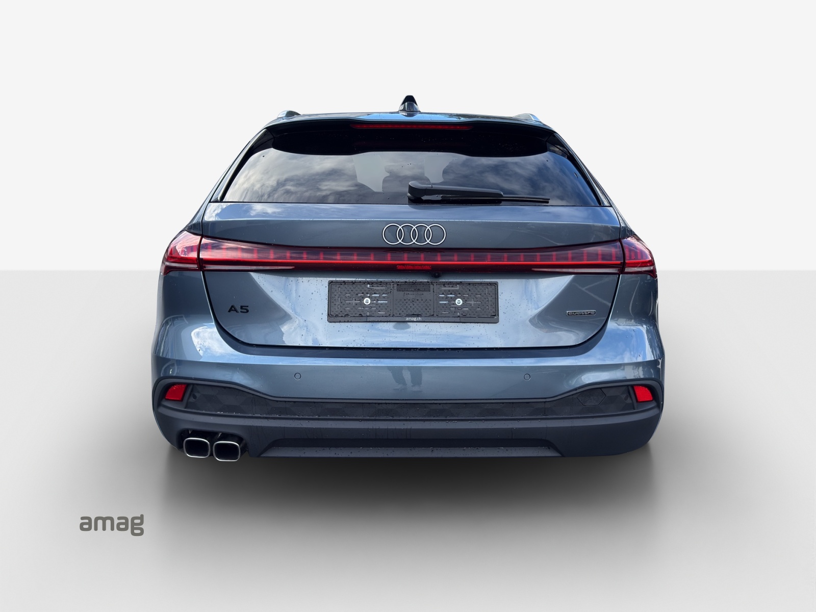 AUDI A5 Avant TDI quattro 150 kW Attraction S tronic-image-3