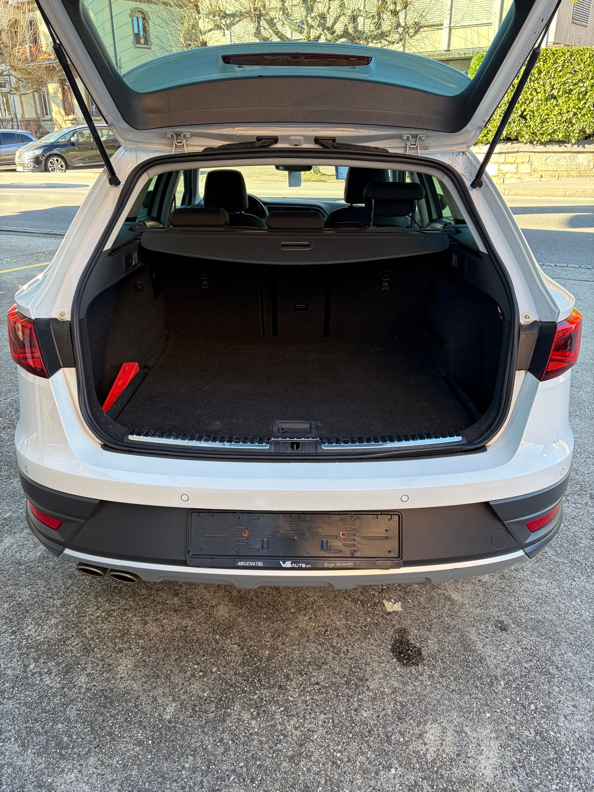 SEAT Leon ST 2.0 TDI X-Perience 4Drive DSG-image-10
