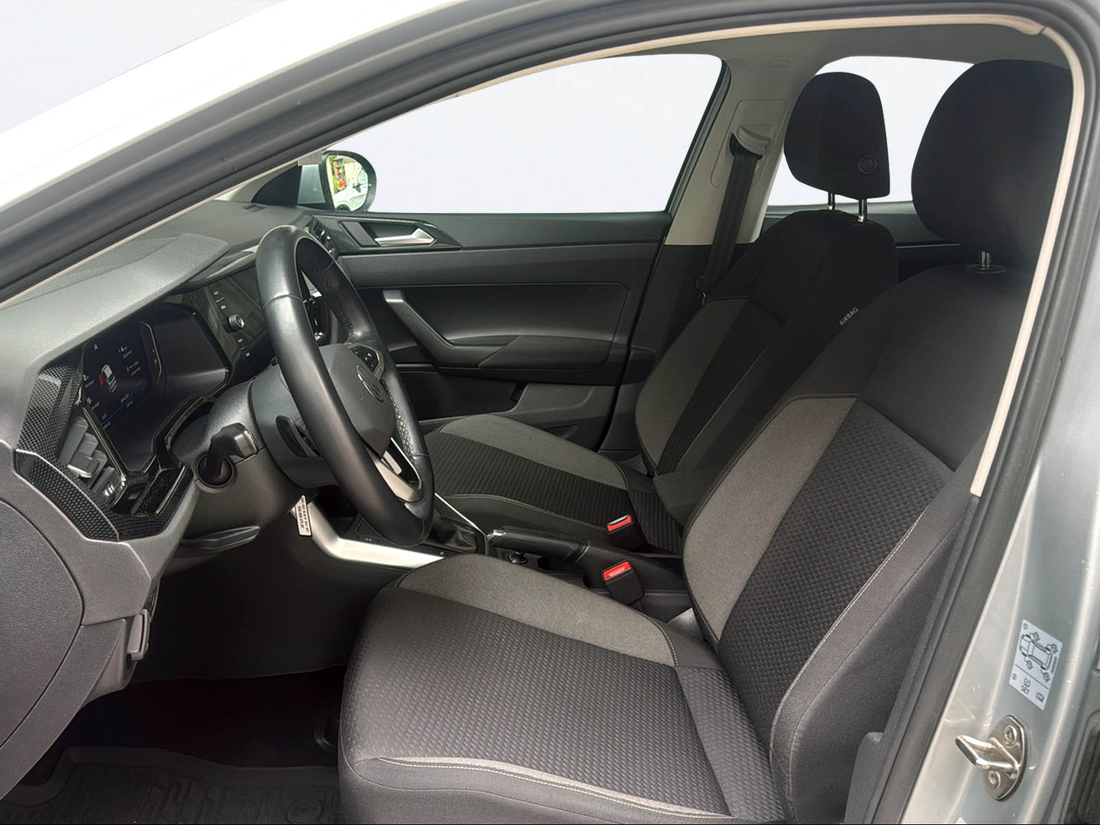 VW Taigo 1.0 TSI Life DSG-image-9