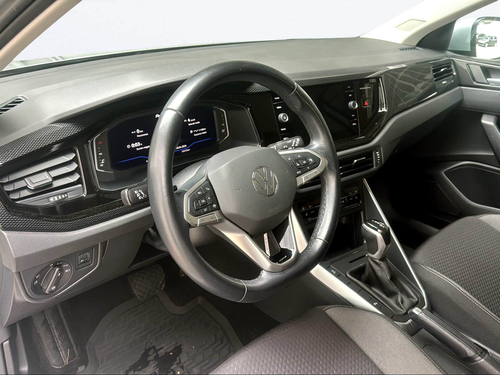 VW Taigo 1.0 TSI Life DSG-image-10