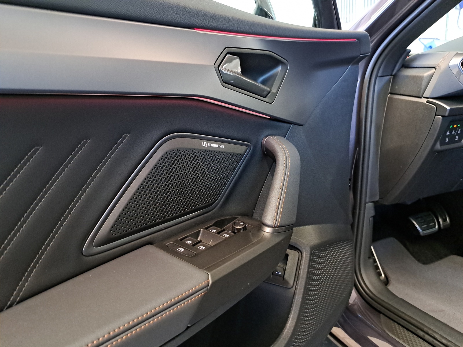 CUPRA Formentor 2.0TSI Prime Edition VZ 4Drive DSG-image-18