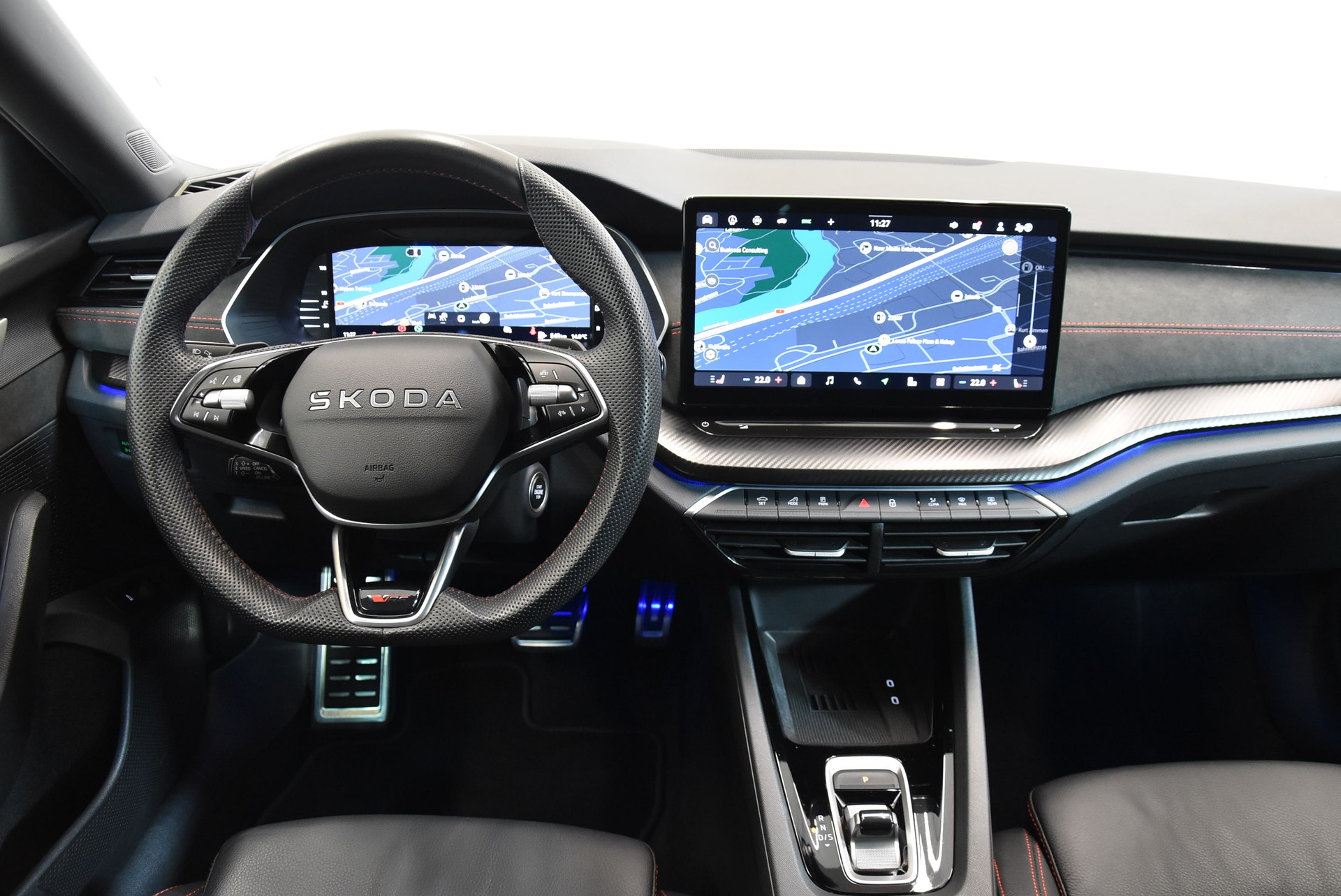 SKODA Octavia Combi 2.0 TSI DSG RS FACELIFT-image-5