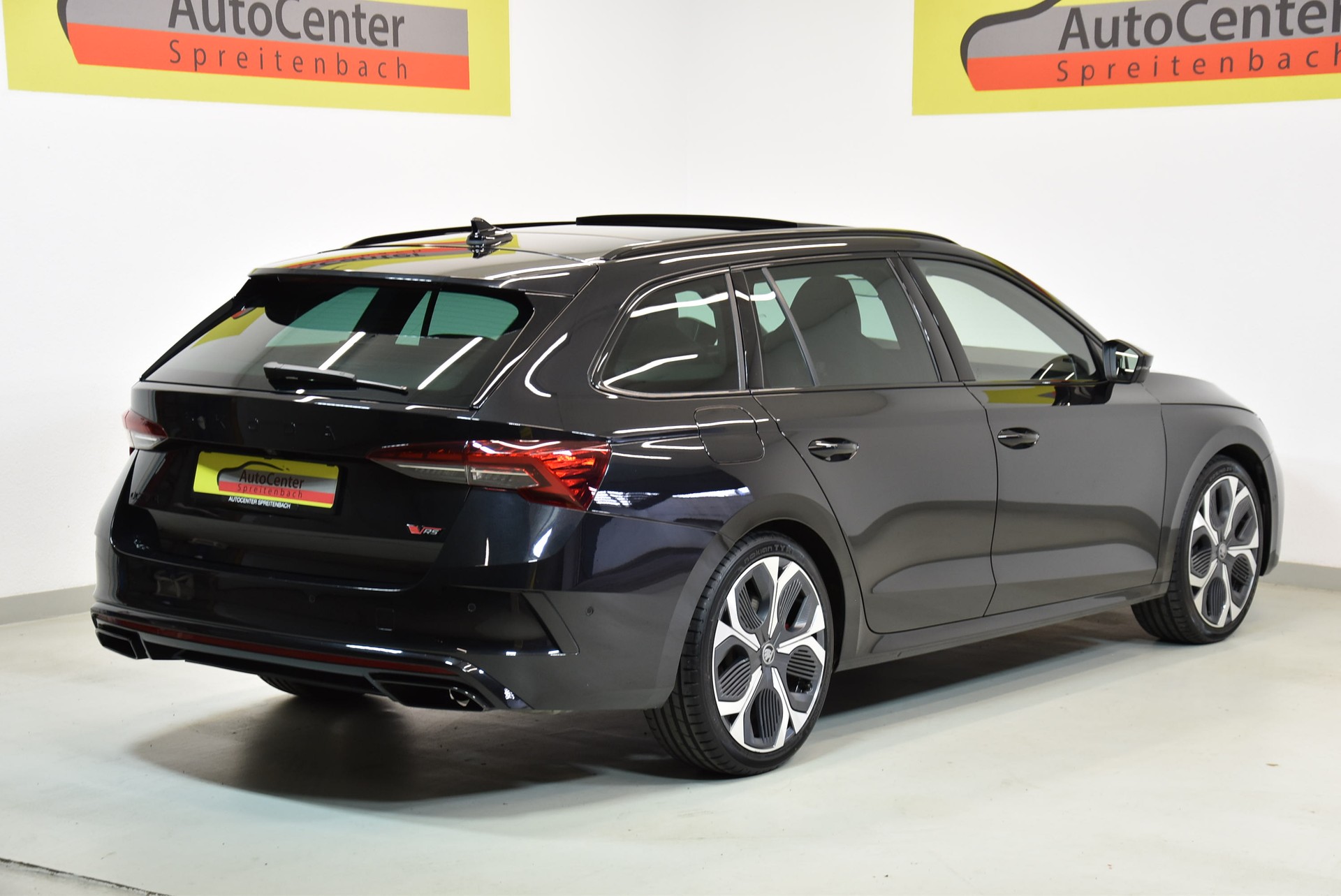SKODA Octavia Combi 2.0 TSI DSG RS FACELIFT-image-14
