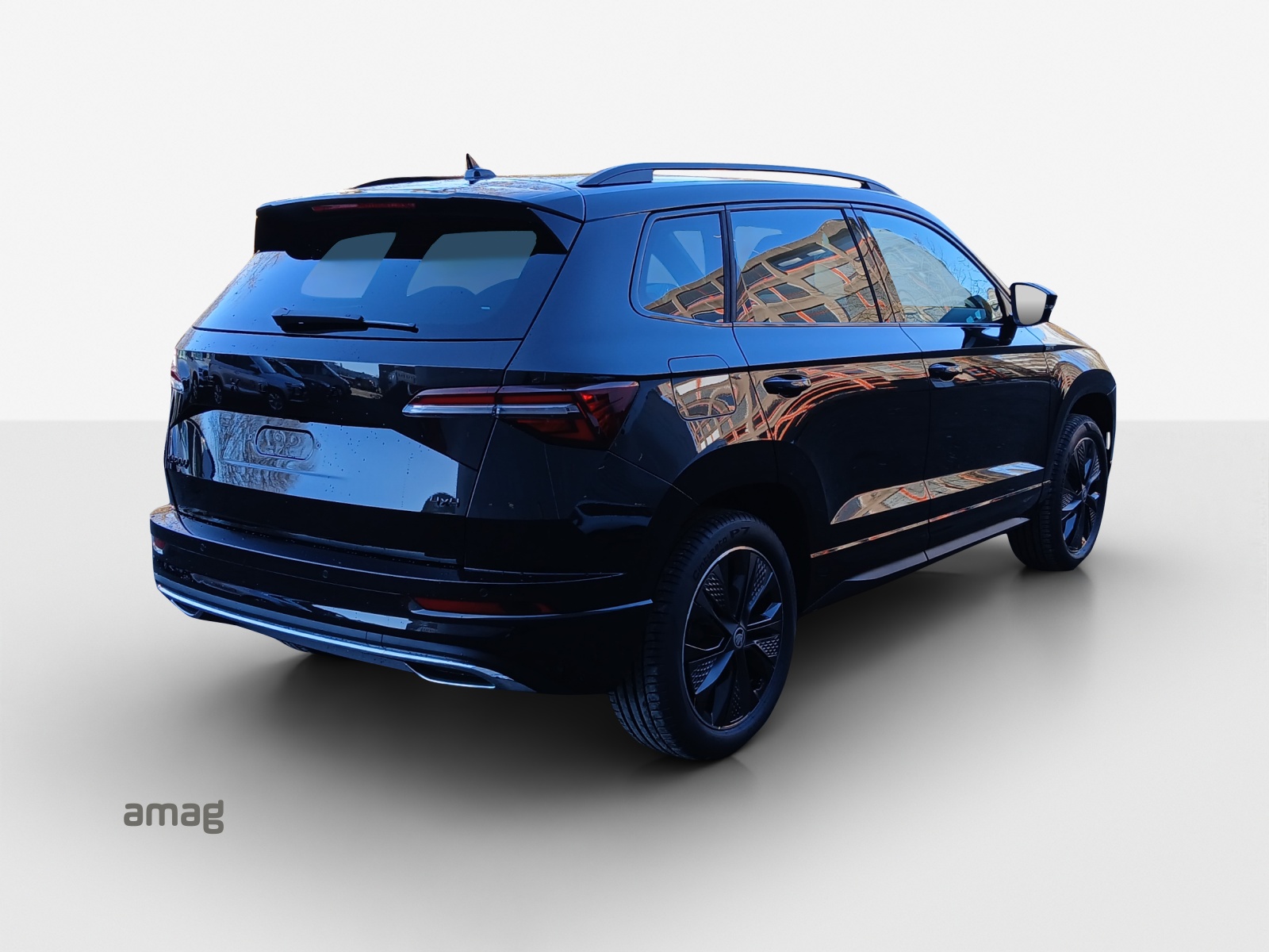 SKODA Karoq 2.0 TSI SportLine 4x4 DSG-image-4