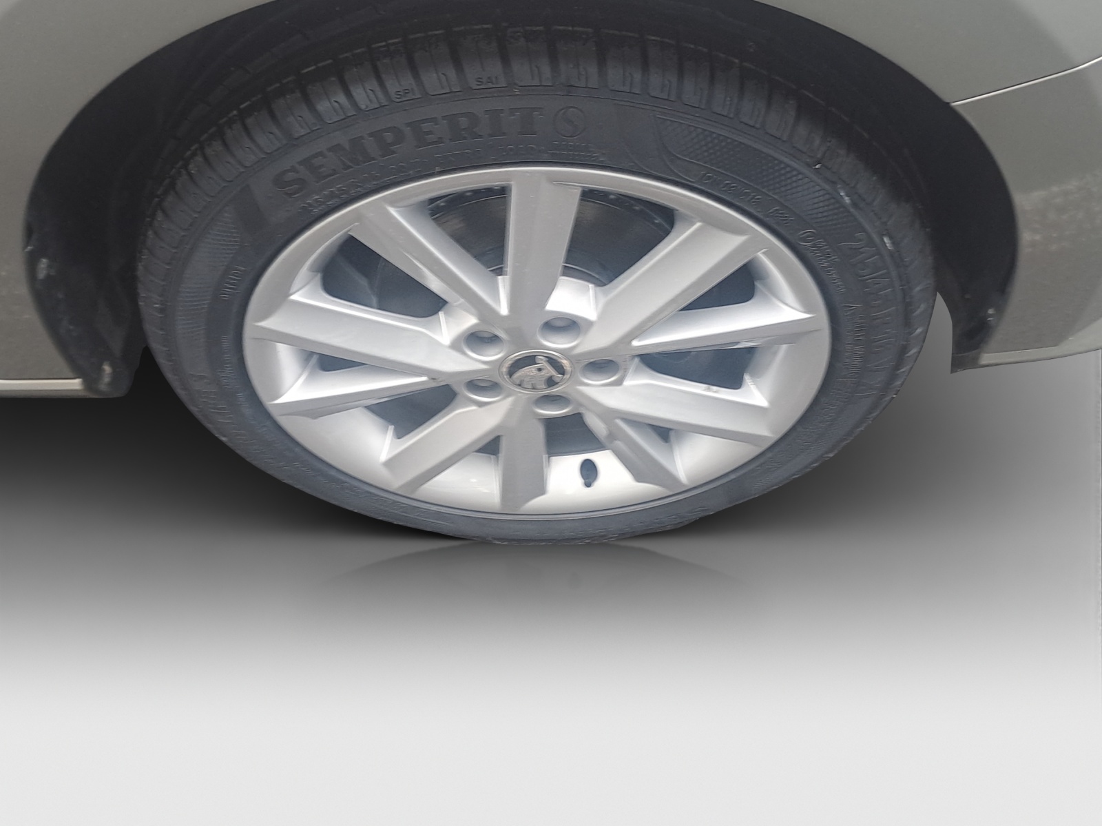 SKODA Fabia 1.0 TSI Ambition-image-14
