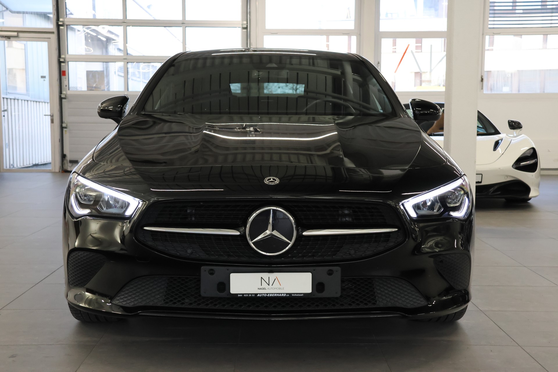 MERCEDES-BENZ CLA Shooting Brake 180 7G-DCT *Night-Paket* *Lederlenkrad* *Multifunktions Kamera*-image-2