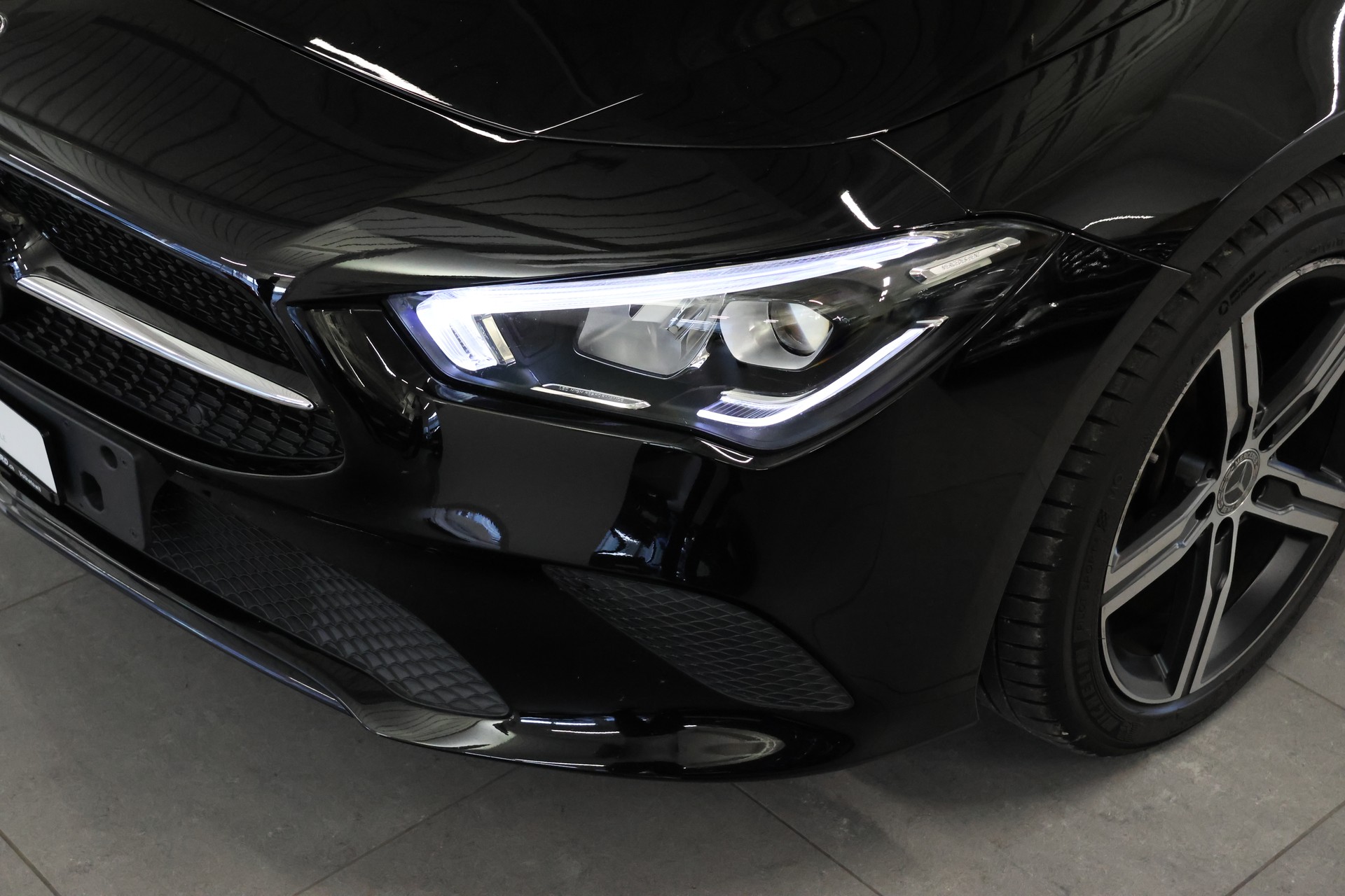 MERCEDES-BENZ CLA Shooting Brake 180 7G-DCT *Night-Paket* *Lederlenkrad* *Multifunktions Kamera*-image-8