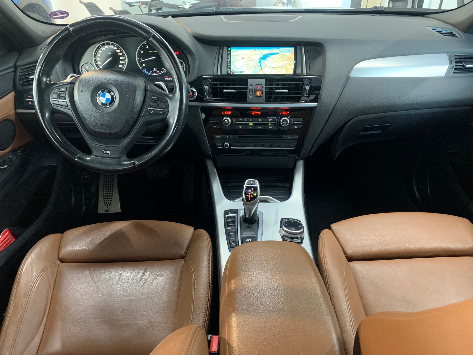 BMW X4 xDrive 35i Steptronic-image-22