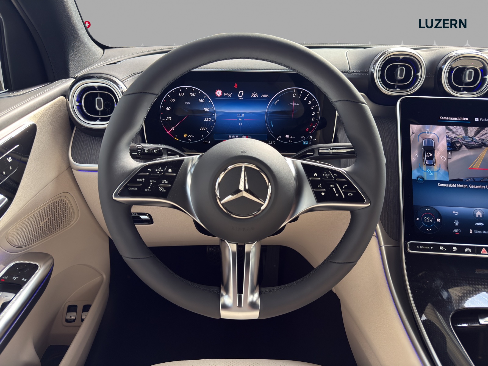 MERCEDES-BENZ GLC 400 e 4Matic EQ Star 9G-Tronic-image-8