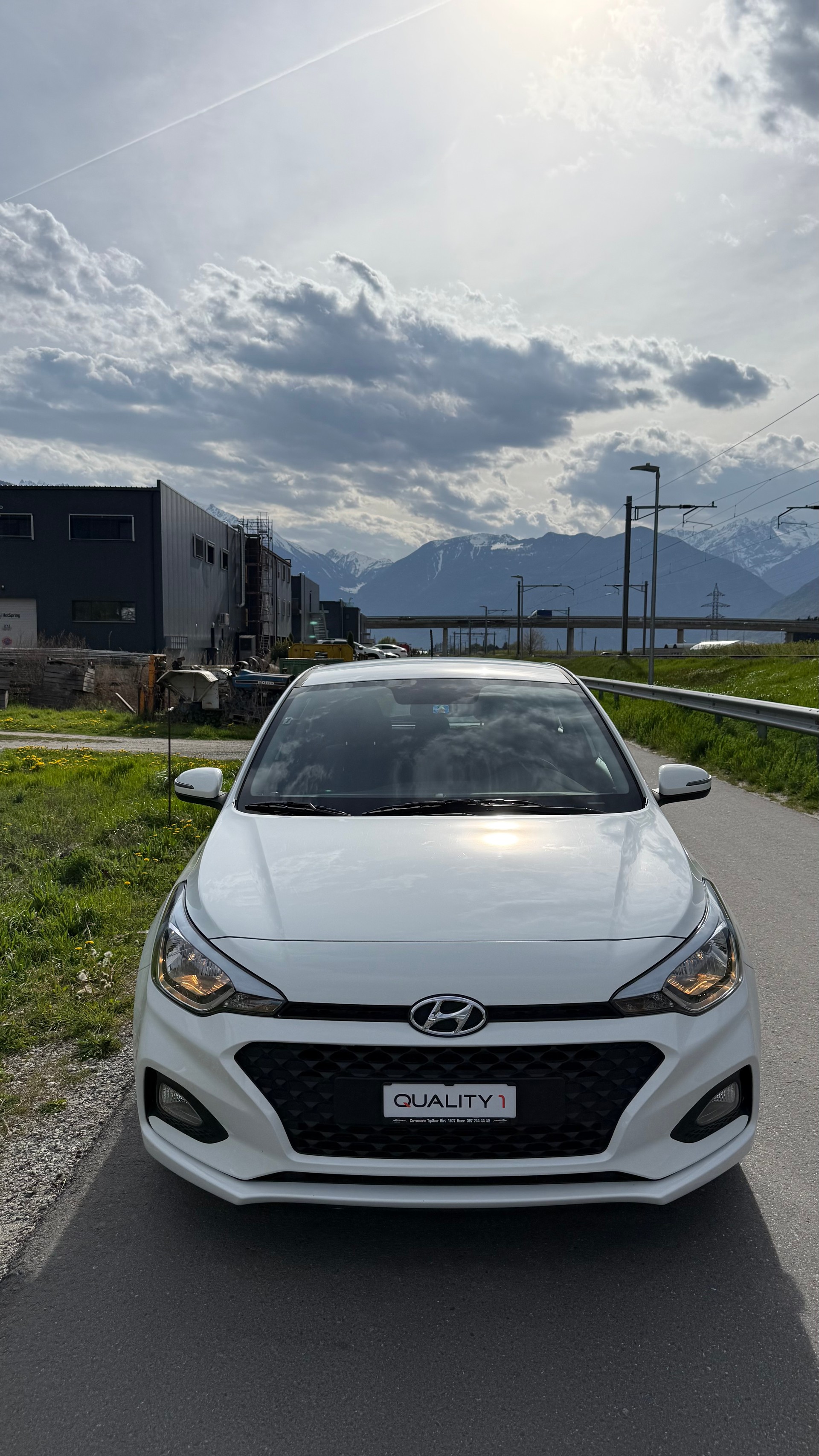 HYUNDAI i20 1.0 T-GDi Amplia-image-1