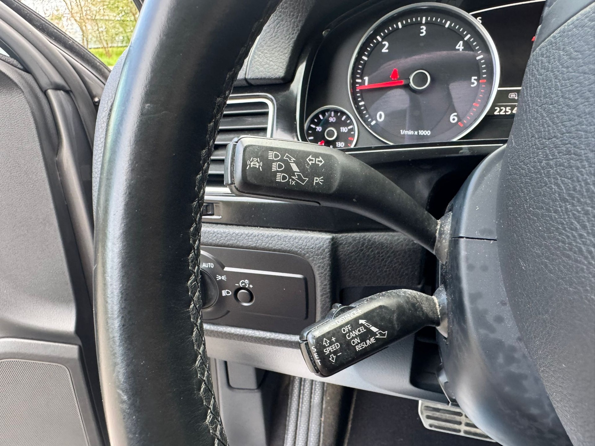 VW Touareg 3.0 TDI BlueMotion Technology Tiptronic-image-21