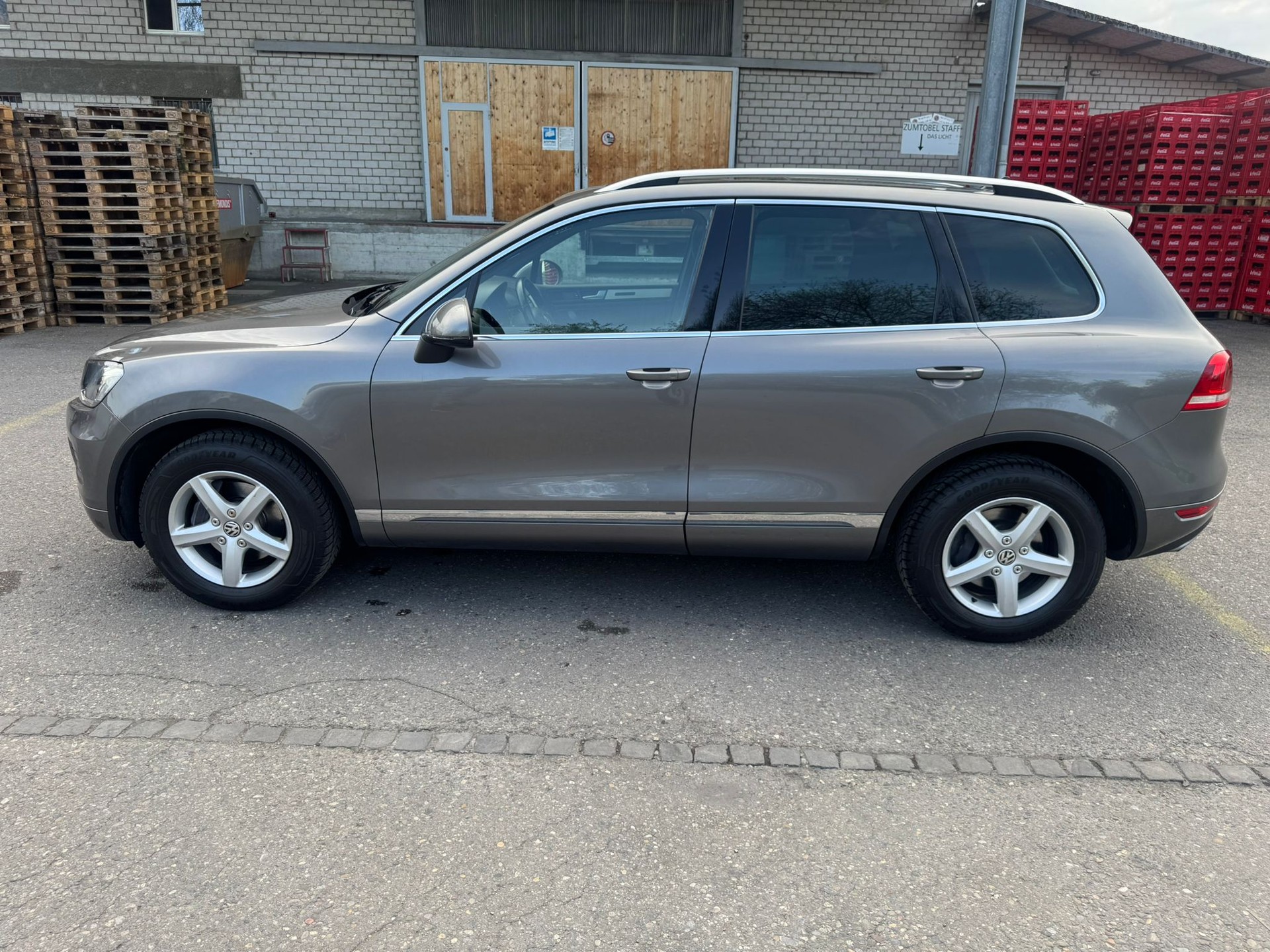 VW Touareg 3.0 TDI BlueMotion Technology Tiptronic-image-9