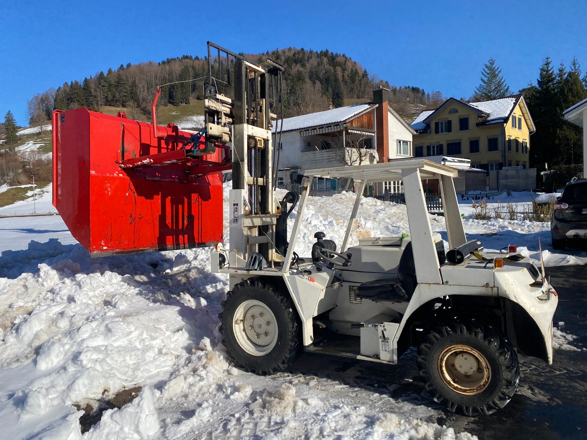 UNIMOG Manitou 4x4 Stapler-image-2