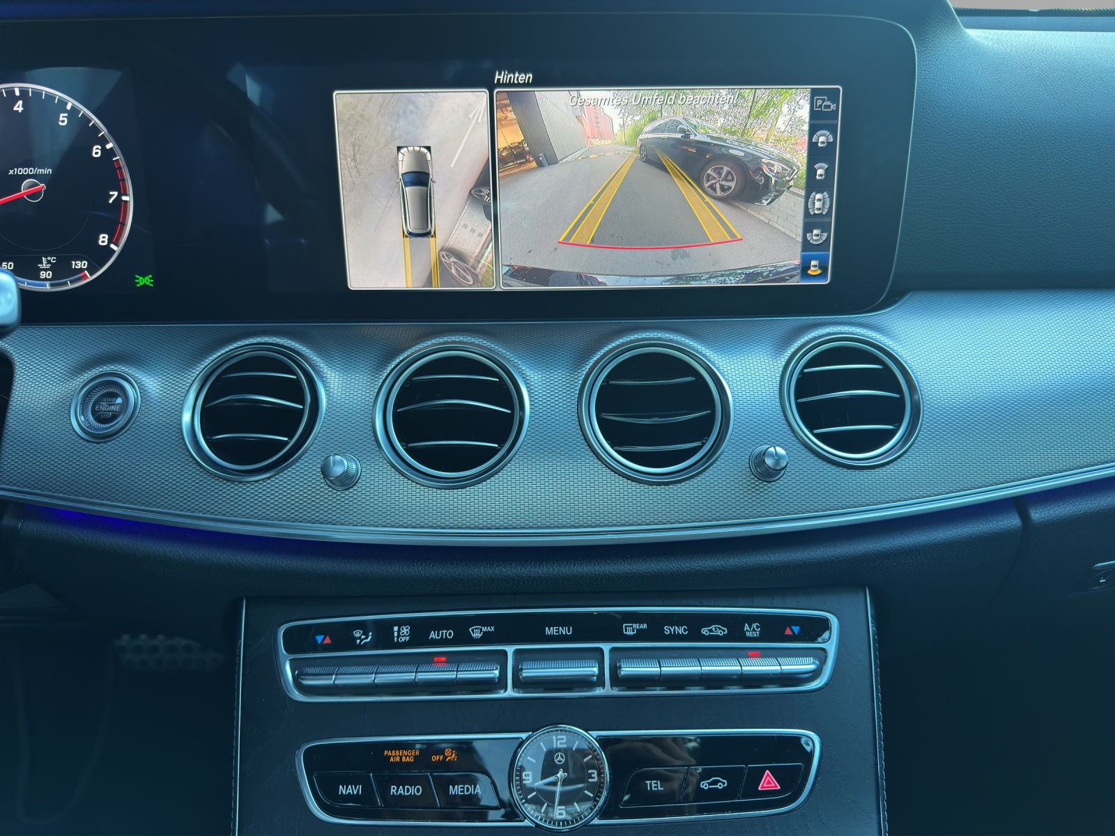 MERCEDES-BENZ E 200 Avantgarde 4 Matic 9G-Tronic-image-11