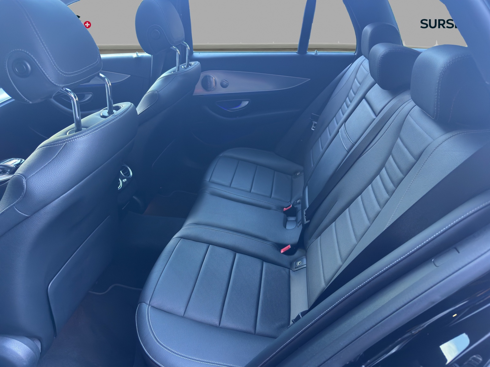 MERCEDES-BENZ E 200 Avantgarde 4 Matic 9G-Tronic-image-12