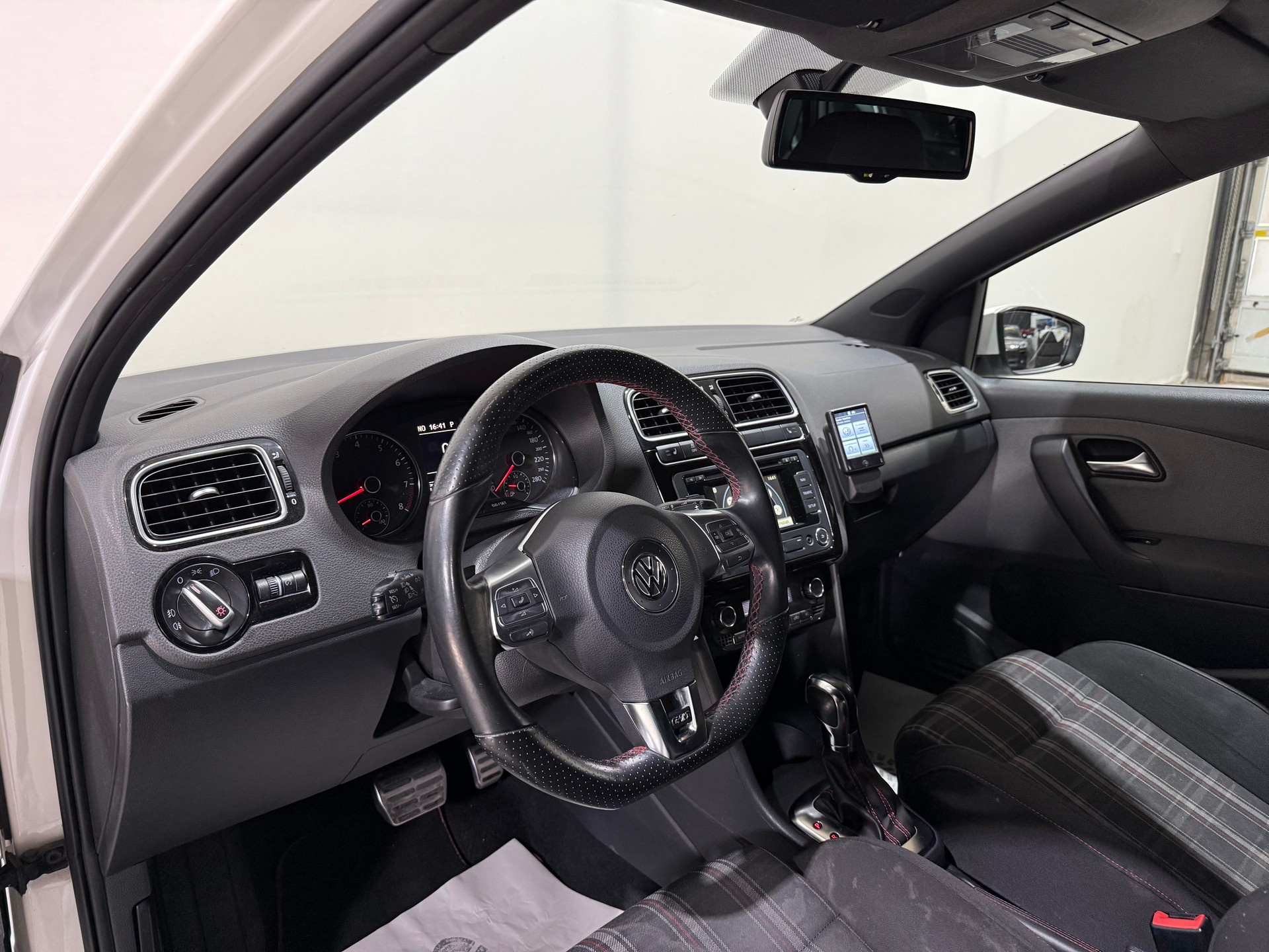 VW Polo 1.4 TSI GTI DSG-image-12