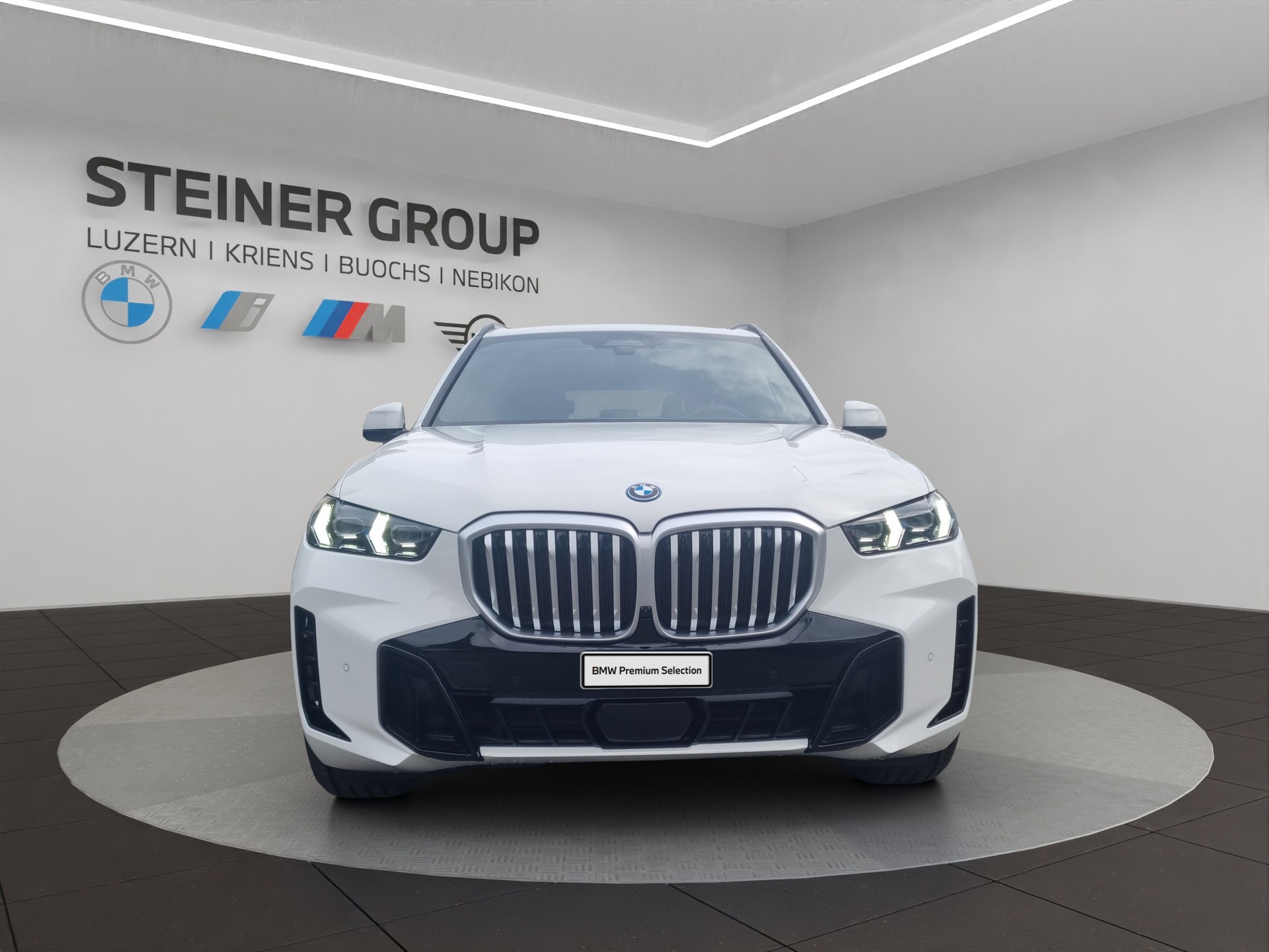 BMW X5 xDrive 50e M Sport Steptronic-image-2