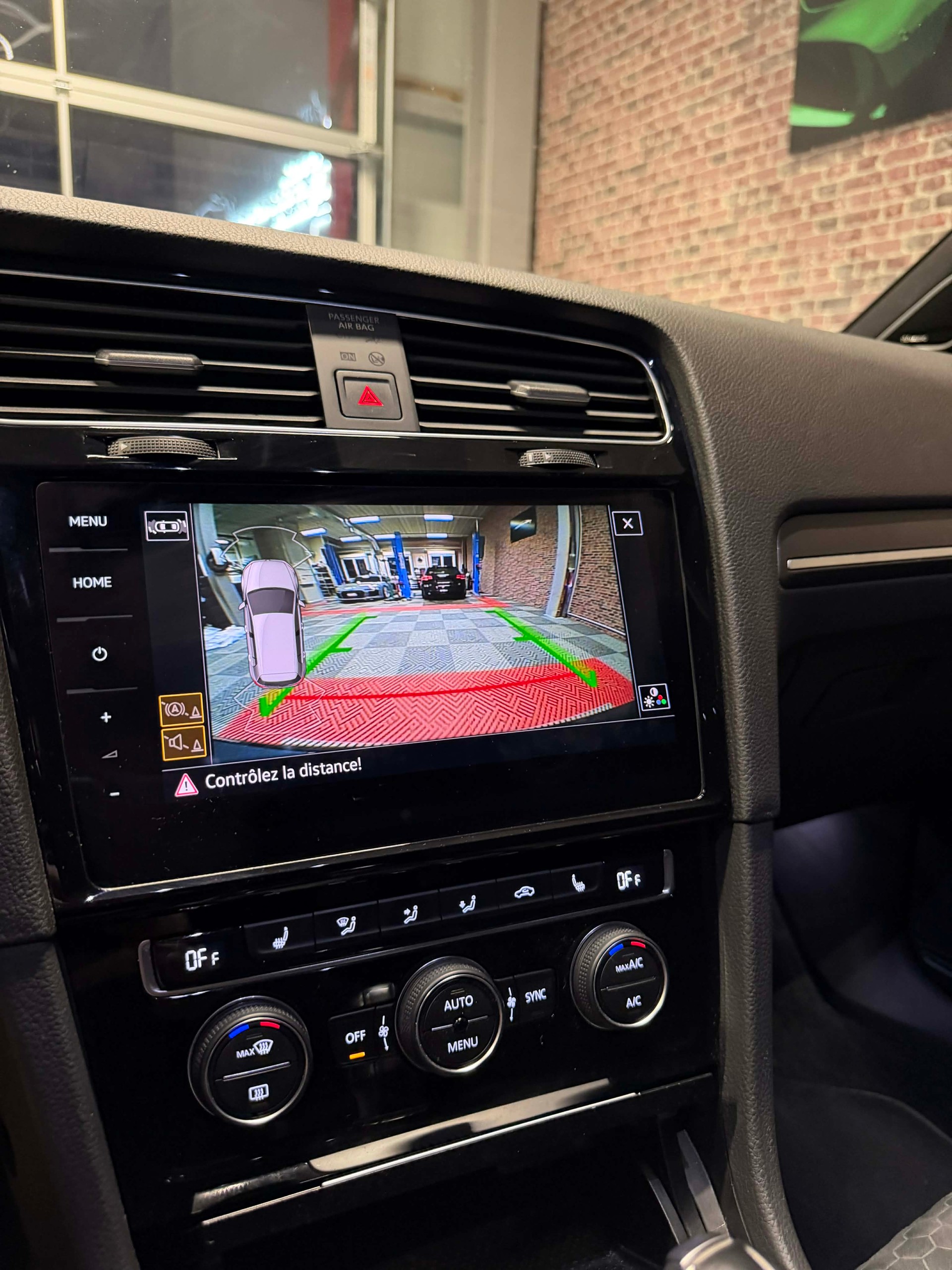 VW Golf 2.0 TSI GTI Performance DSG-image-9